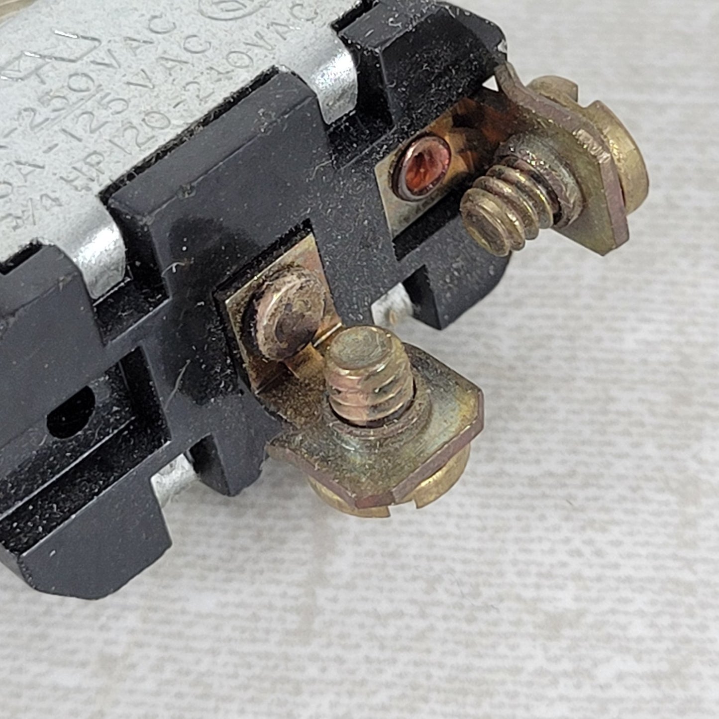3 Units Carling Technologies Toggle Switches 10A 250VAC 15A 125VAC 3/4HP
