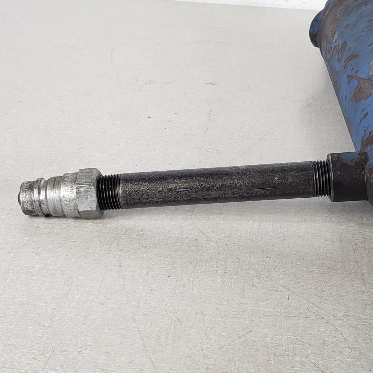 Pioneer Hydraulic Cylinder Ram w/ Quick Connect Coupler Blue Untested