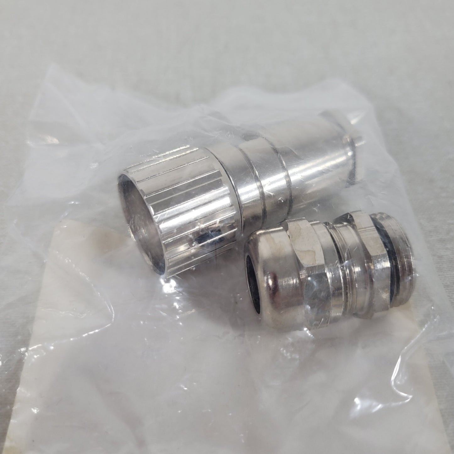 Turck CK 16-0 MultiFast M23 Female 16-Pin Field-Wireable Connector U0108-5 New