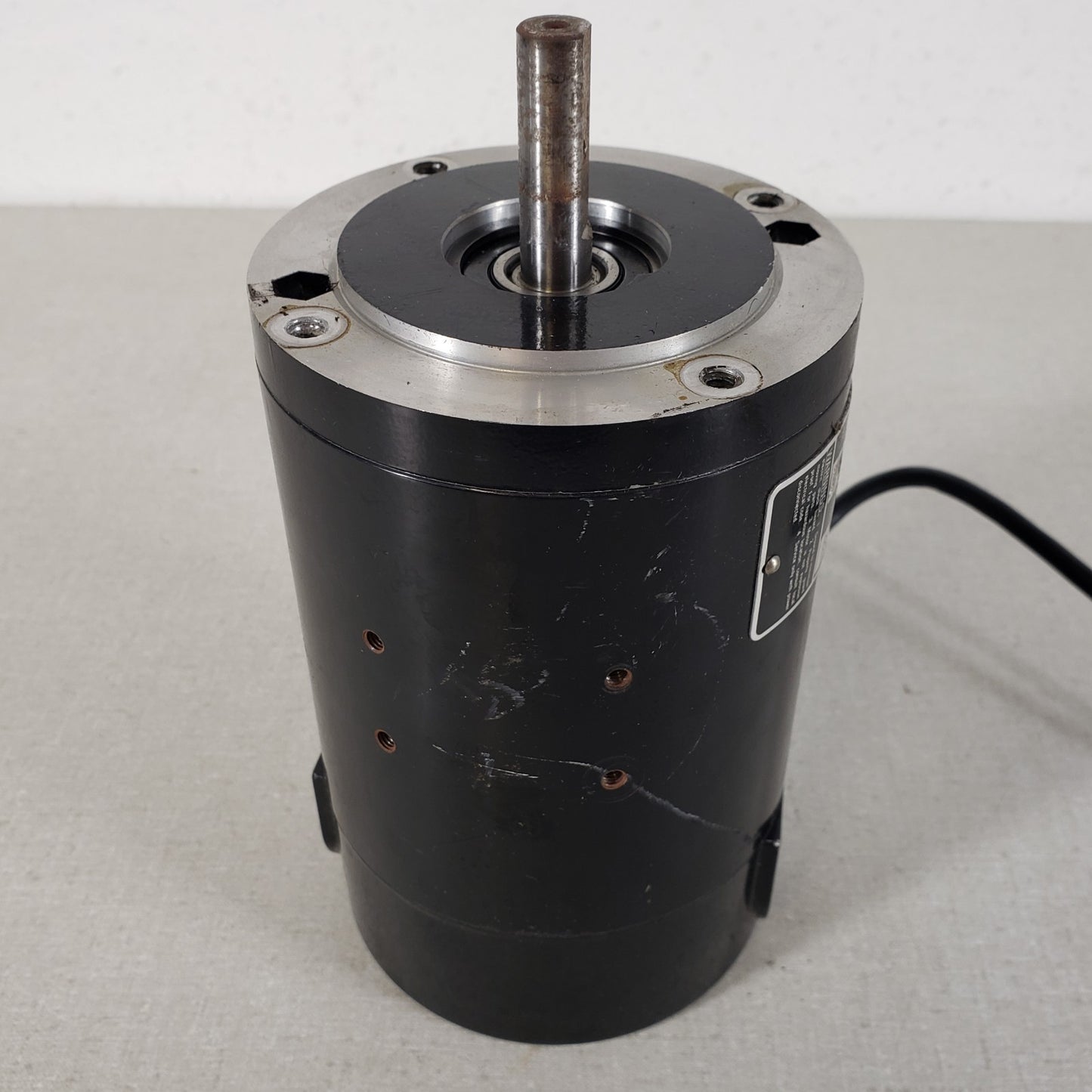 Bodine Electric Company 42D5BEPM Permanent Magnet DC Motor 1/4 HP Single Phase