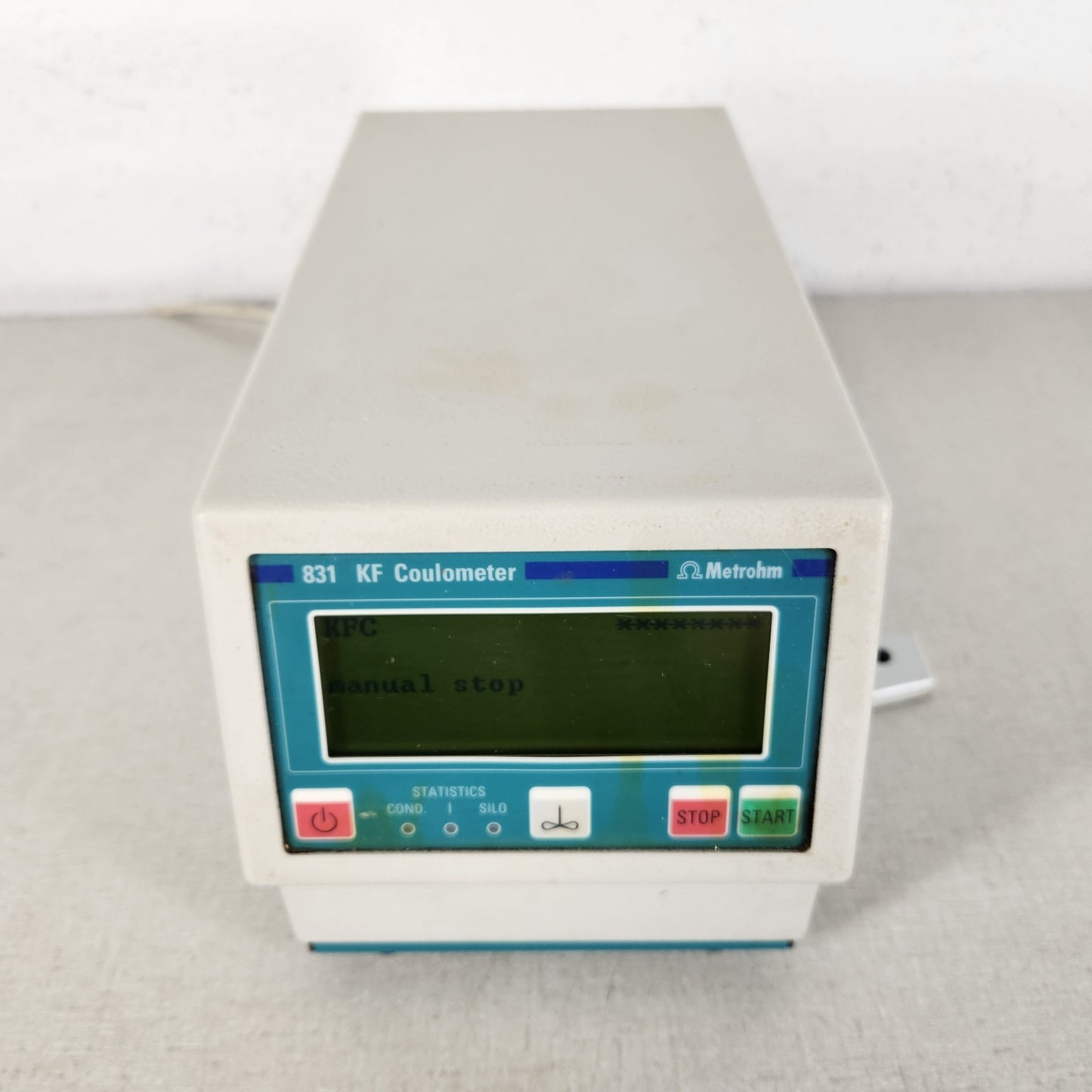 TESTED Metrohm 831 KF Coulometer Karl Fischer Titrator w/ 703 Ti Stand