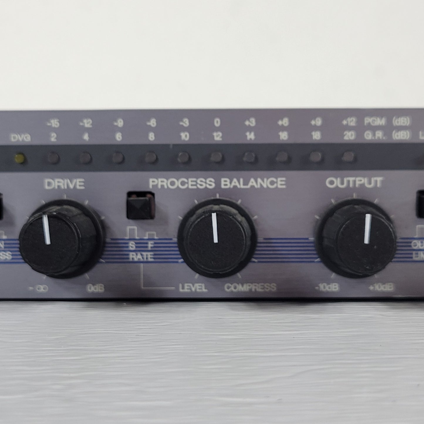APHEX Compellor Model 320A, Dual Channel Automated Compressor, Mono and Stereo