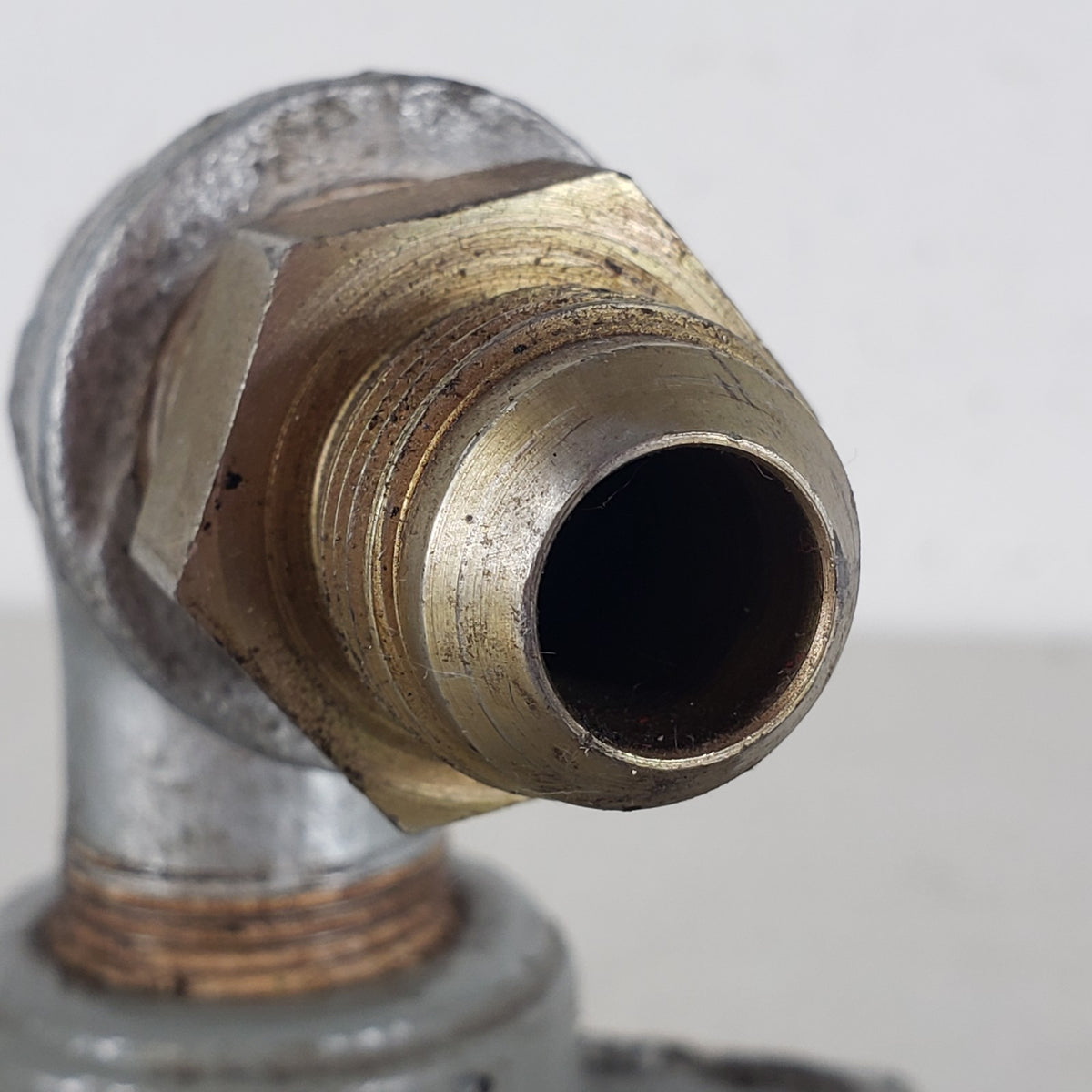 Prince RV-2H 3/4 NPT Differential Poppet Hydraulic Relief Valve 30 GPM 3000 PSI