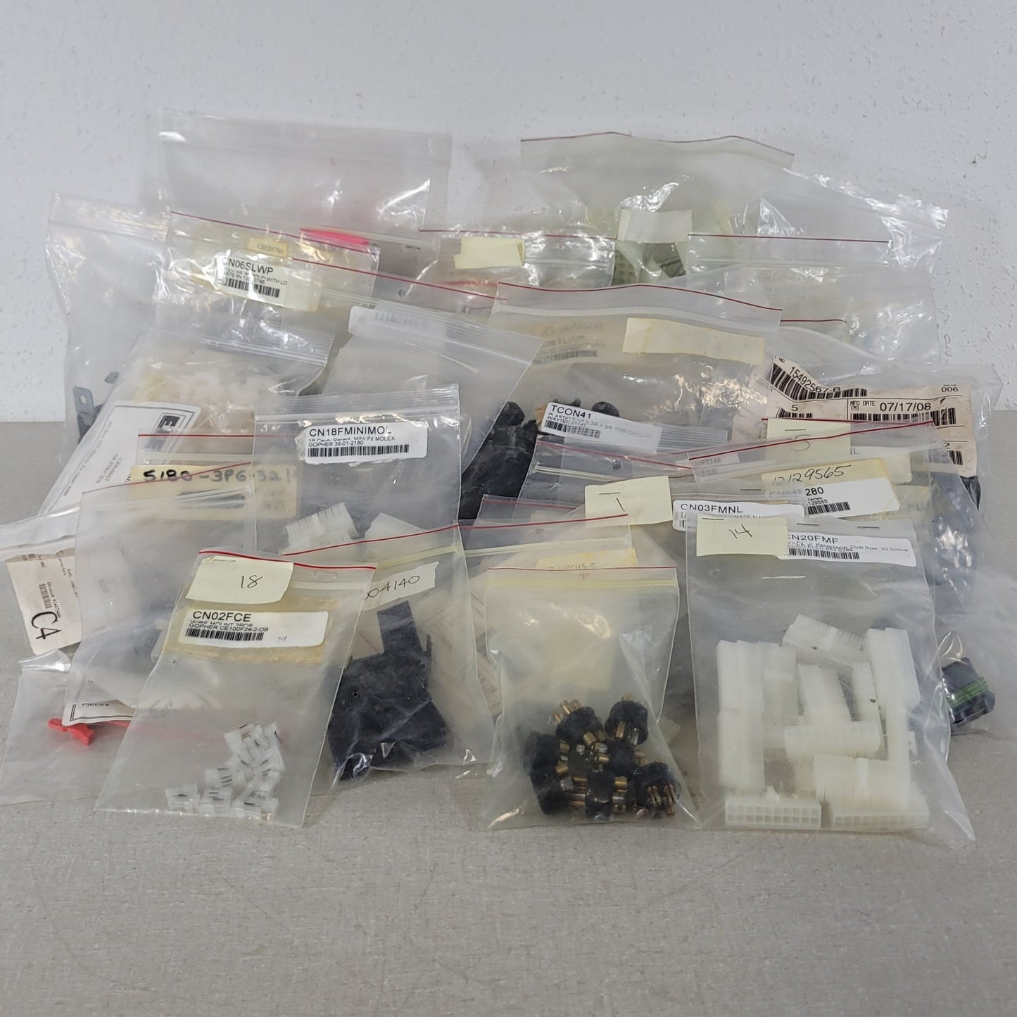 Large Mixed Lot Molex Electronic Connector Housings Plugs Terminals & Sockets