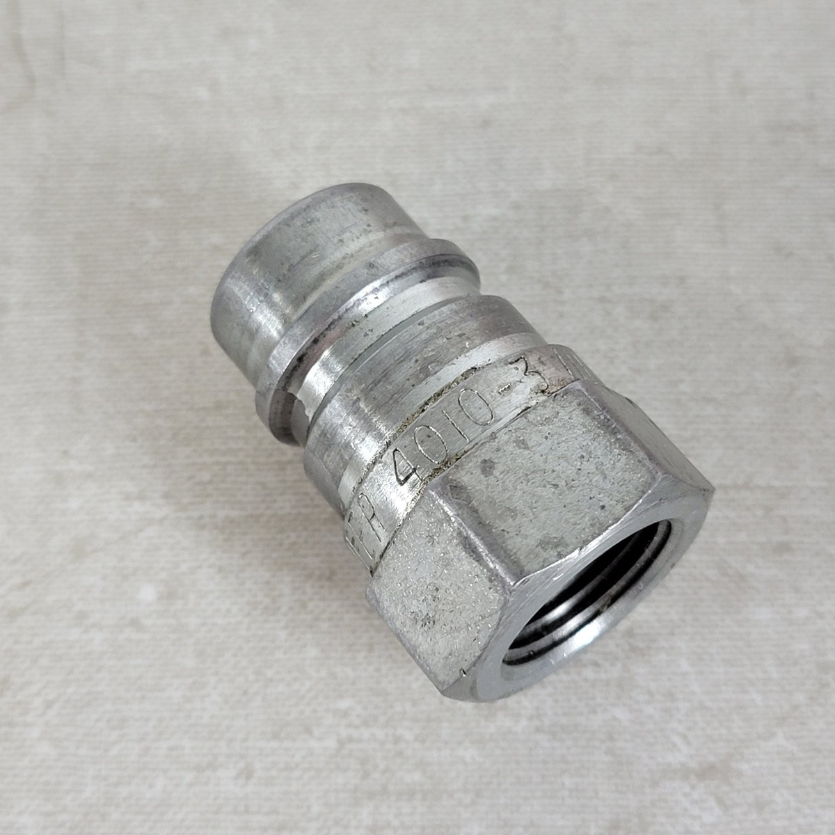 Parker Pioneer 4010-3 3/8" NPTF Male Hydraulic Quick Coupler Plug 3000 PSI