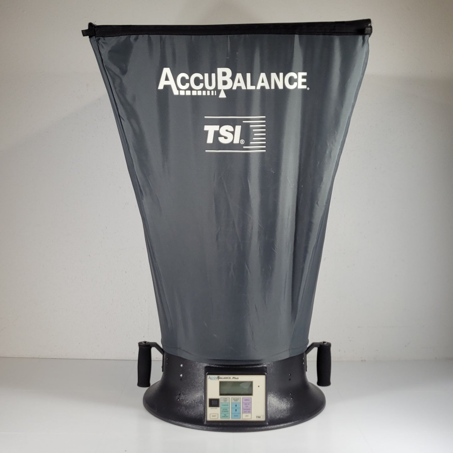 Tested TSI AccuBalance Plus 8373 Air Capture Hood Flow Meter w/ Video, Software