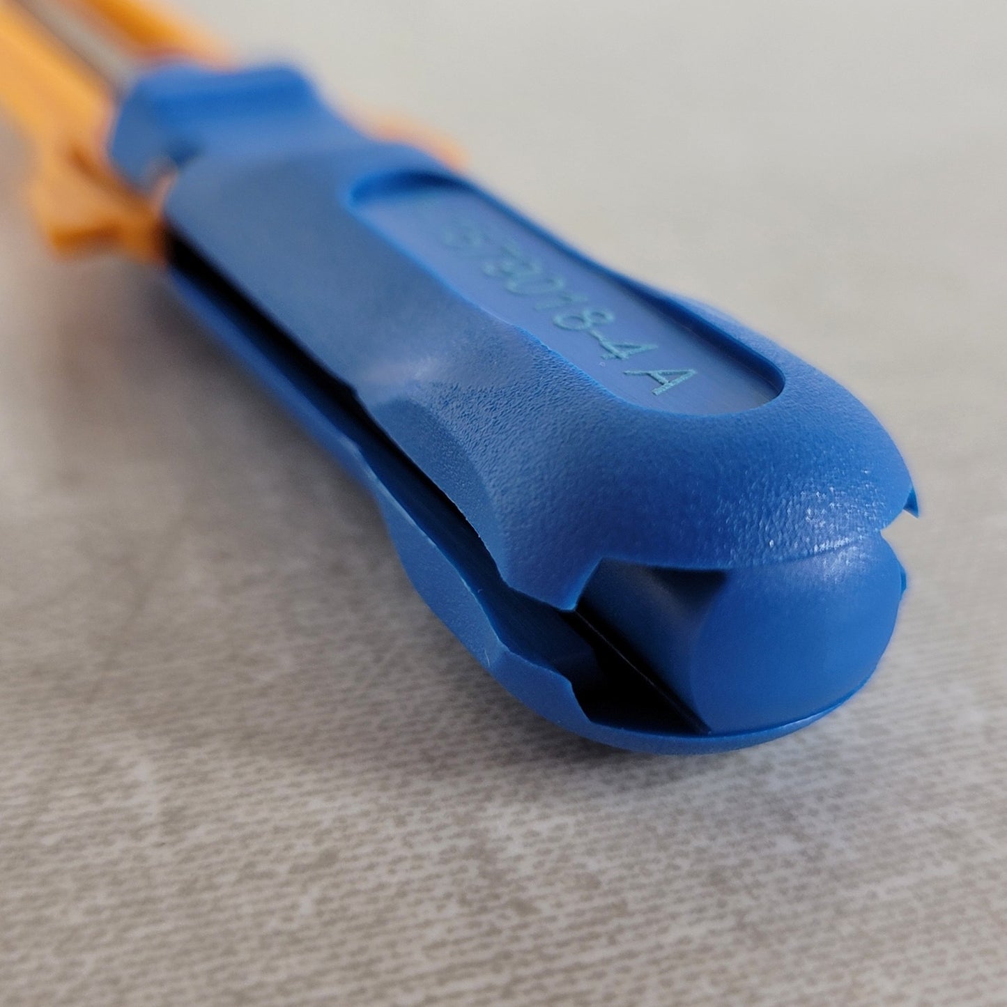 TE Connectivity AMP 1-1579018-4 MQS Contact Extraction Tool Blue