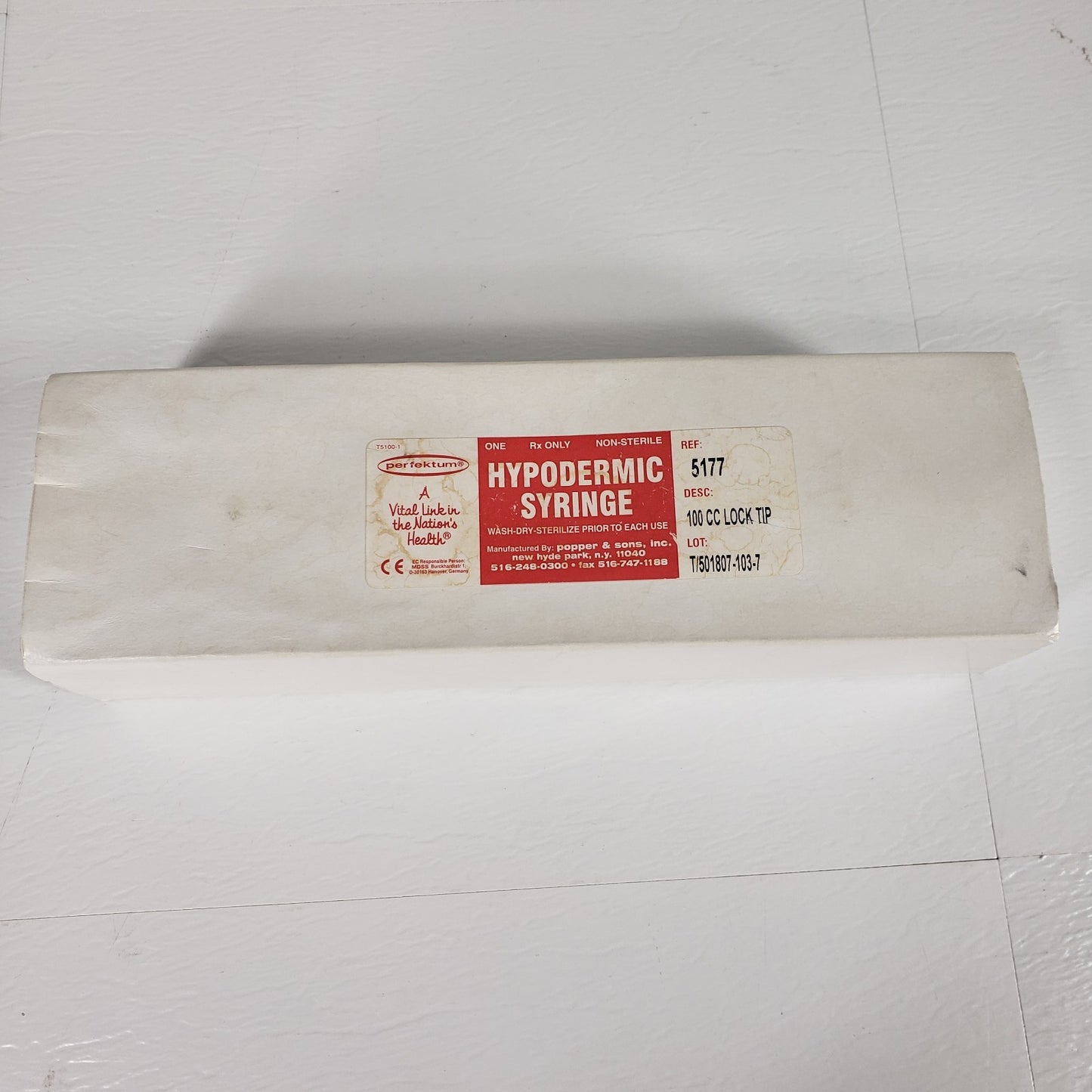 POPPER & SONS 5177 Perfektum Glass 100cc Luer Lock Tip Hypodermic Glass