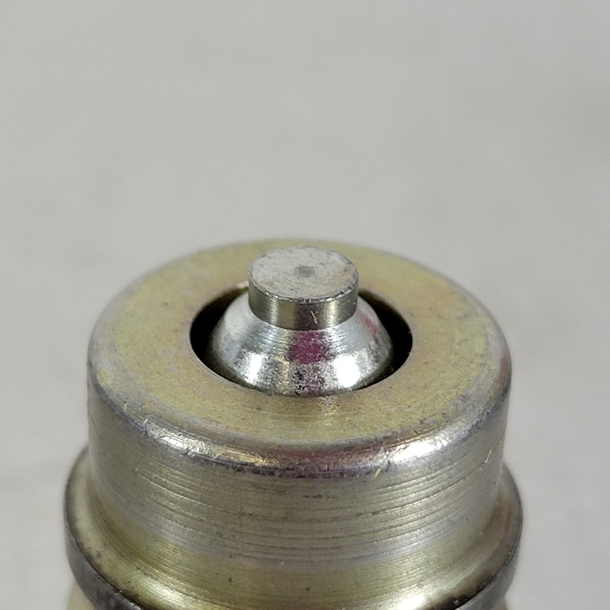 Pioneer 4010-3P 3/8" NPTF Male Hydraulic Quick Coupler Tip 3000 PSI
