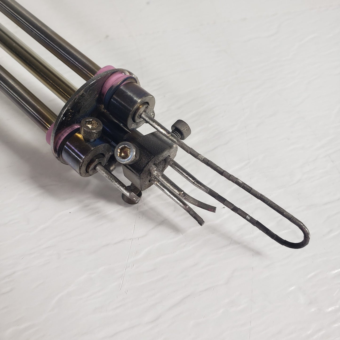VG Scienta ZST22 Titanium Sublimation Pump Head DN40CF UHV No Filaments DN35CF