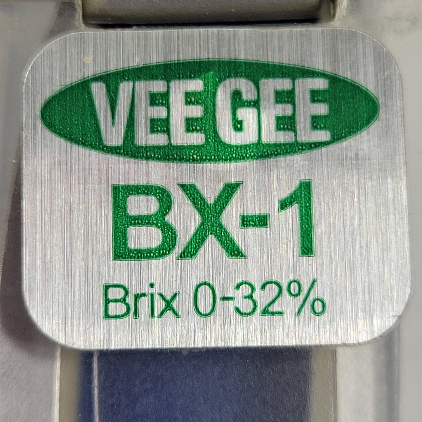 VEE GEE BX-1 0-32% Brix Handheld Refractometer Kit Case Syringe 43001
