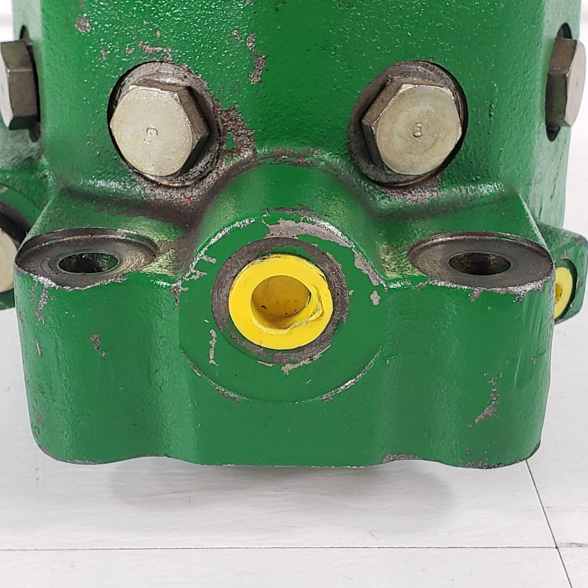 John Deere 8-Piston Tractor Hydraulic Pump Housing Assembly OEM For Parts