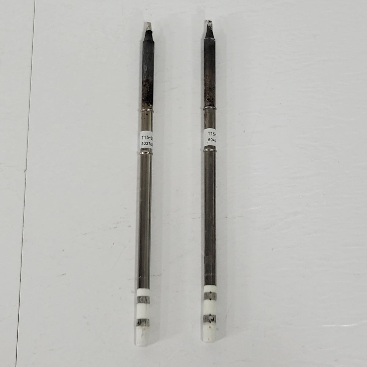 Lot of 2 Hakko T15-D24 2.4mm Chisel Soldering Tips FX-951 FM-203 FM-206