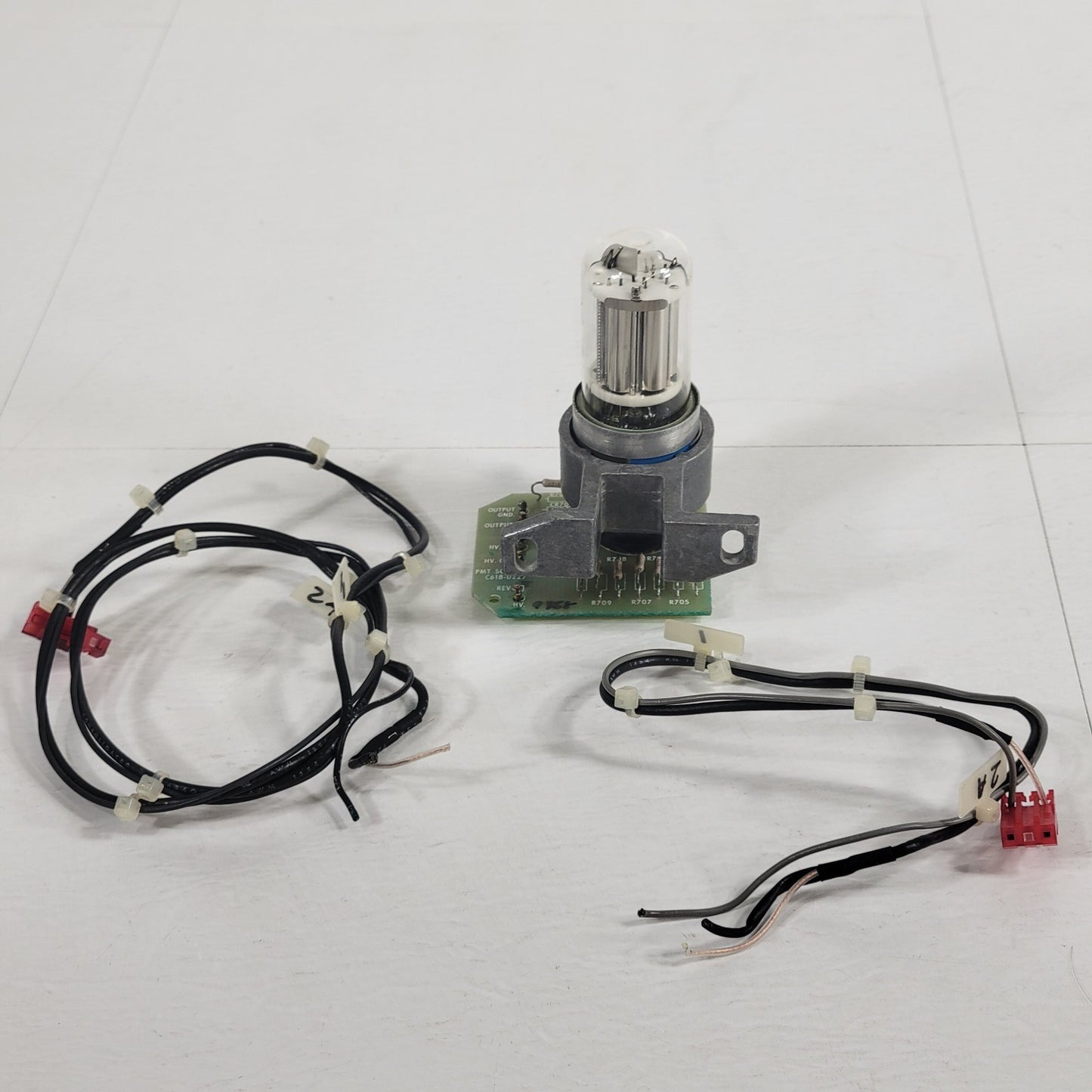 Perkin Elmer C618-0227 Photomultiplier PMT Detector w/Cables Lambda 3B UV-Vis