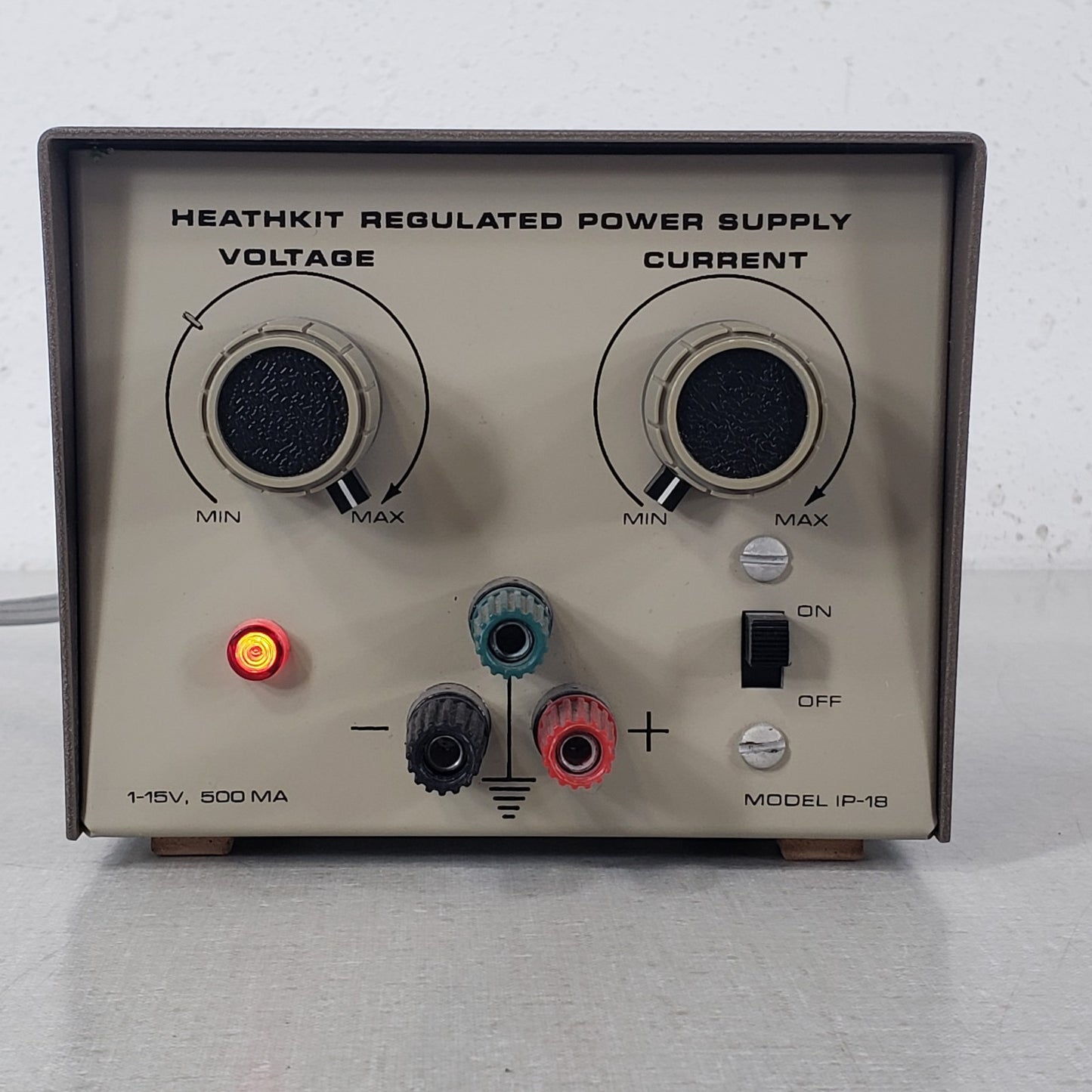 TESTED HEATHKIT IP-18 Regulated DC Power Supply 1-15V 500mA Vintage Bench