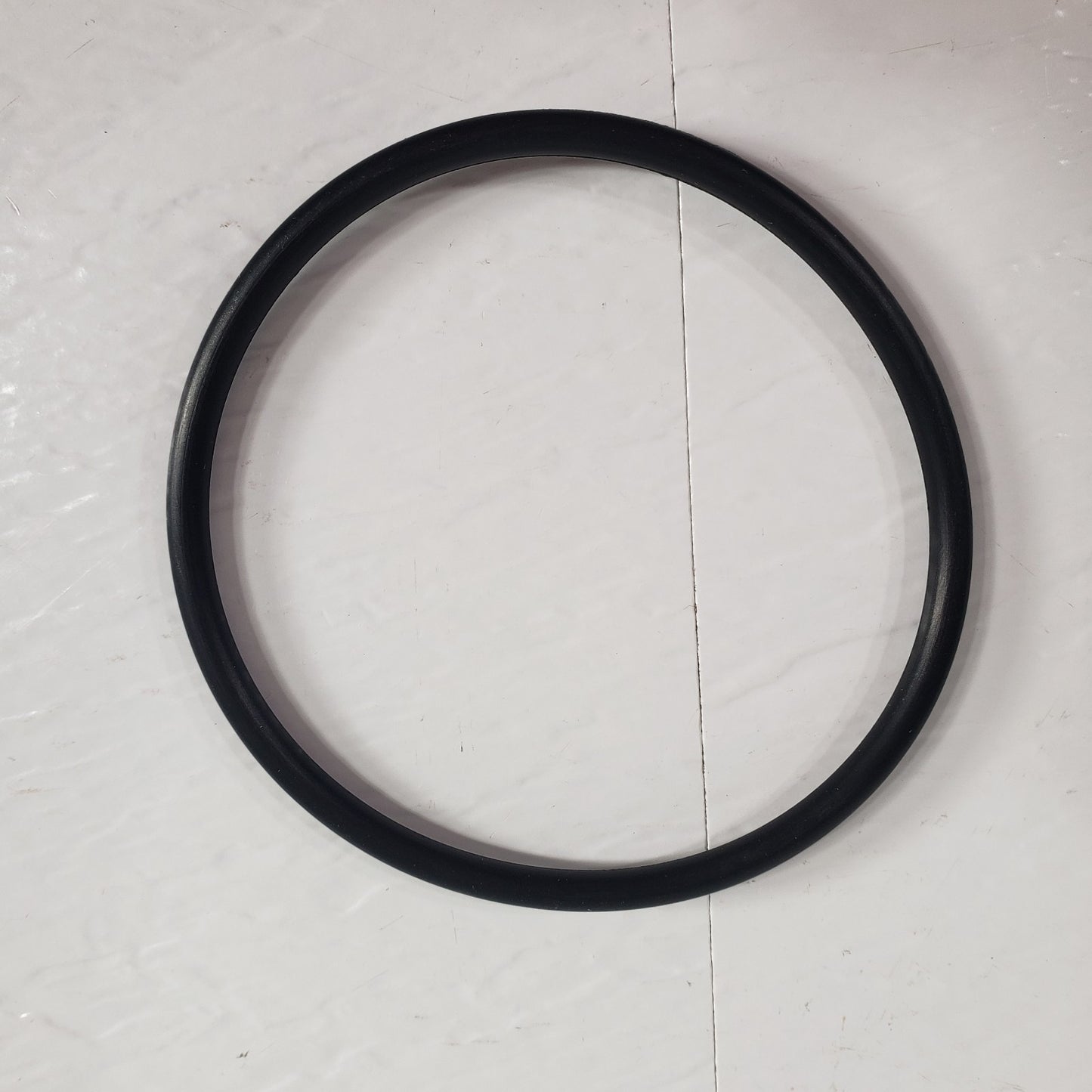 RT Dygert 1KLF5 157N70 Buna-N O-Rings AS568-157 4-1/2" ID Lot of 75