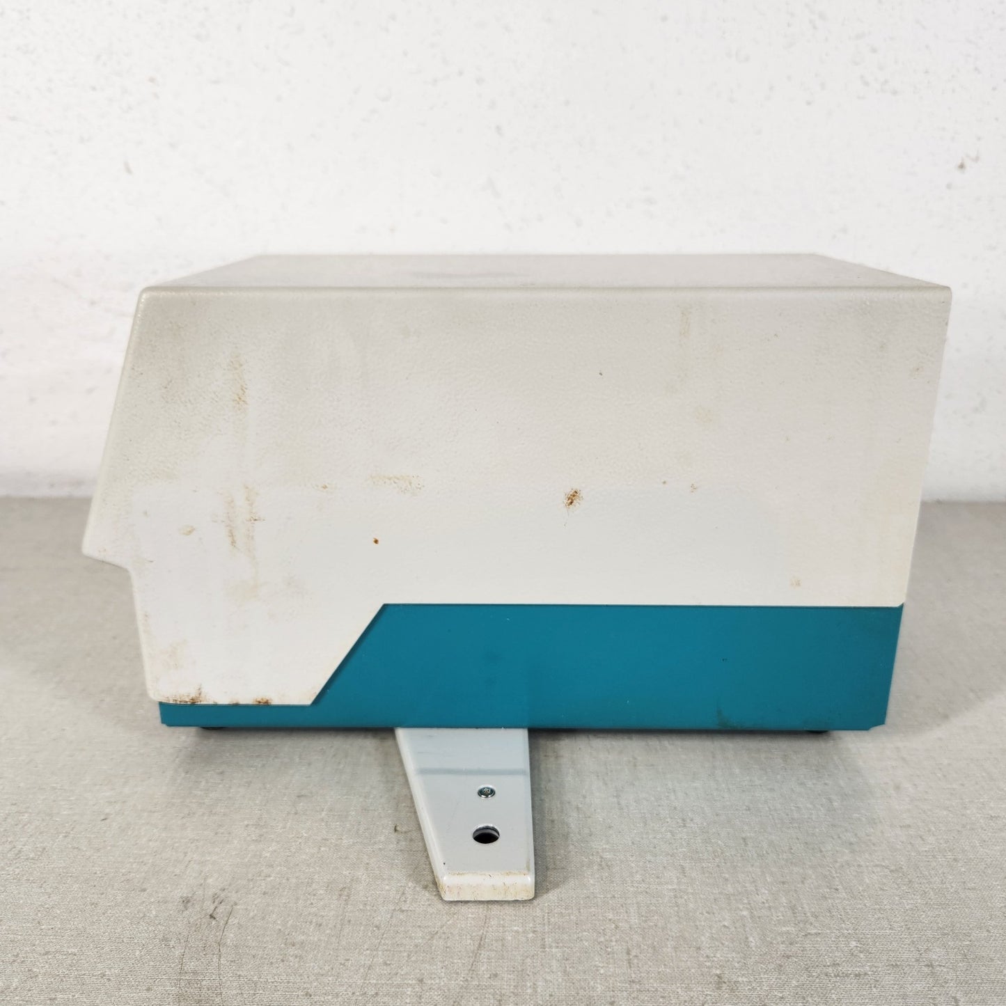 TESTED Metrohm 831 KF Coulometer Karl Fischer Titrator w/ 703 Ti Stand