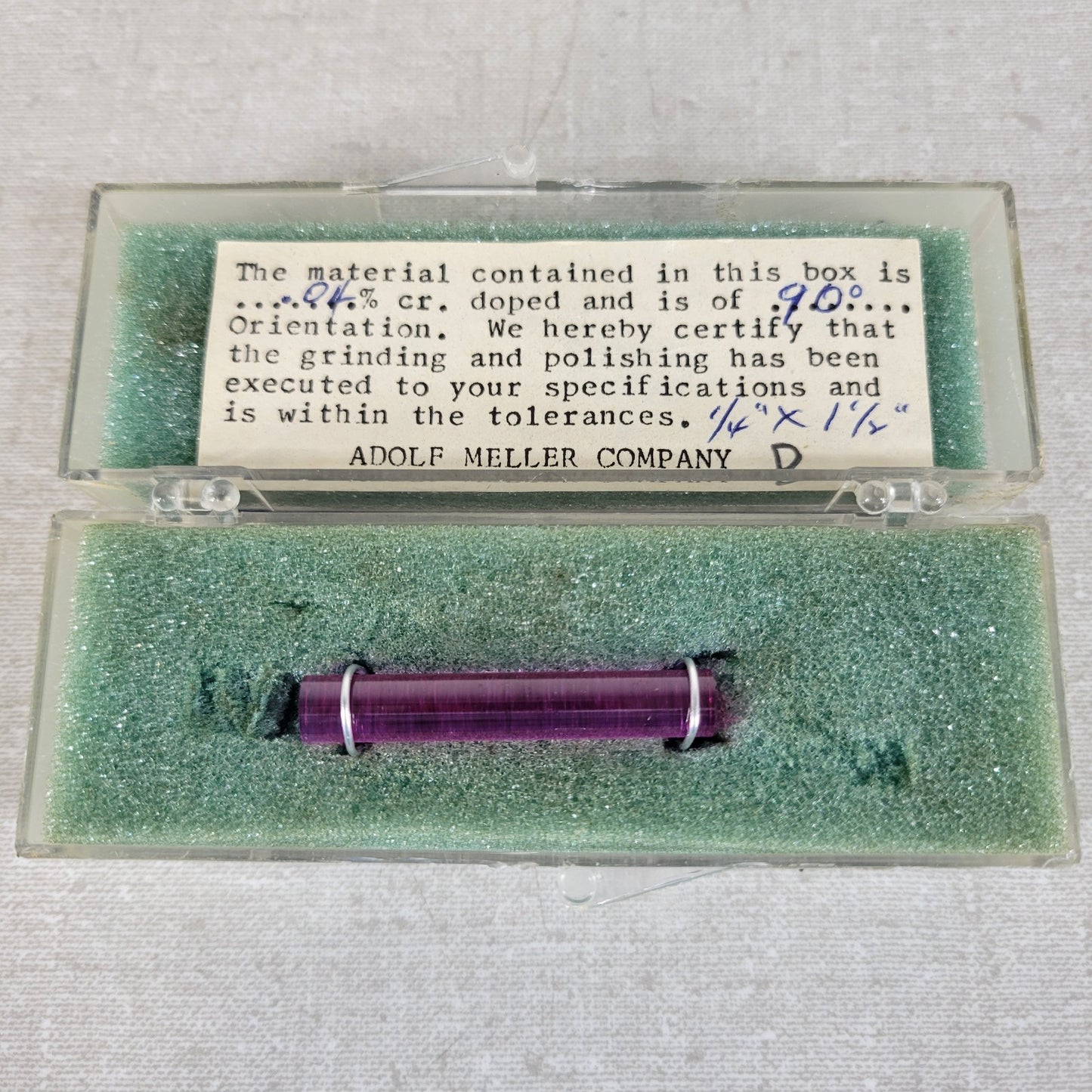 Adolf Meller Optics 0.04% Cr Ruby Sapphire Laser Maser Rod 1/4 x 1-1/2 90°