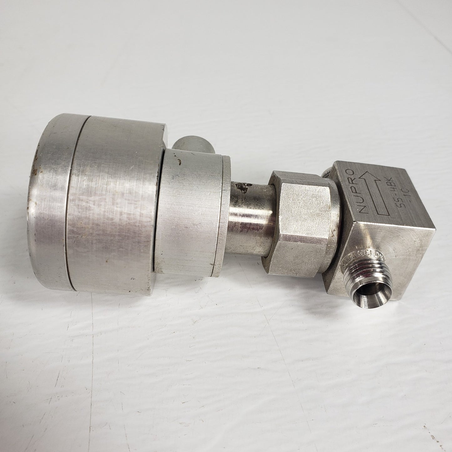 Nupro SS-4BK-1C 1/4" Swagelok Pneumatic NC Bellows Sealed Valve 316 SS