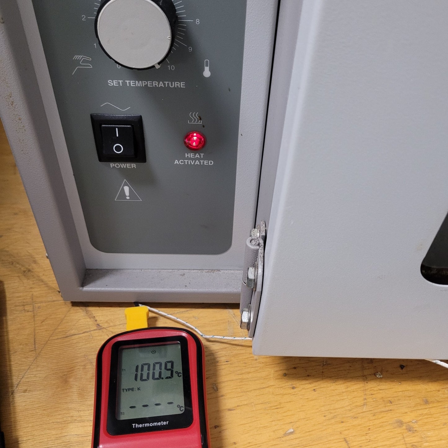 TESTED VWR Shel Lab 9170520 A-141 Vacuum Oven 0.6 Cu Ft 115V Sheldon