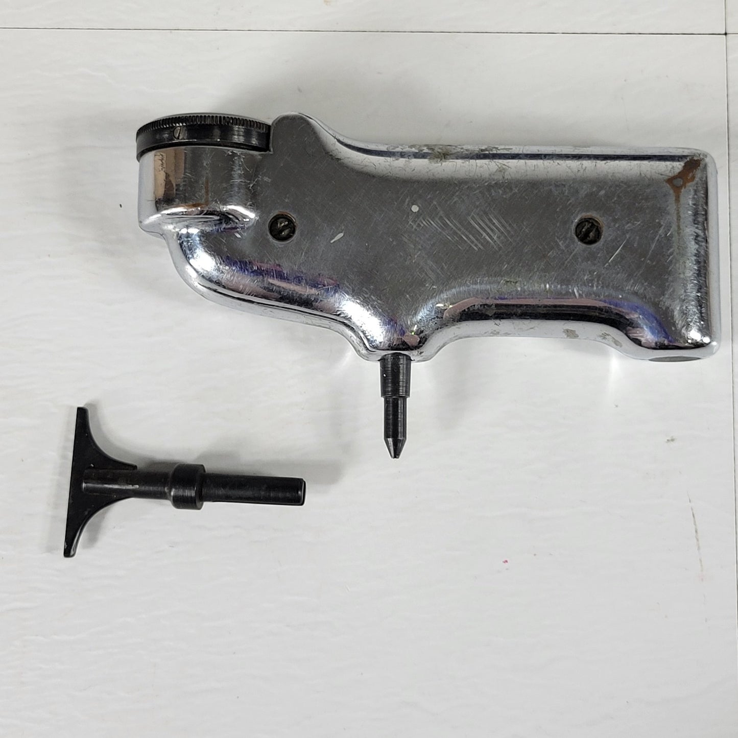 BARBER-COLMAN The Barcol Impressor, Includes Accessory and Original Case