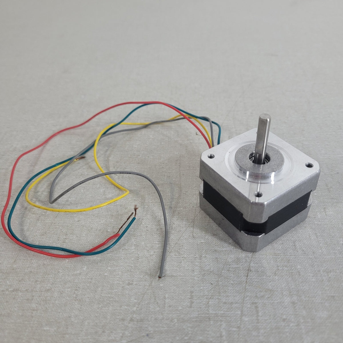 NEMA 17 Bipolar Stepper Motor 4-Wire 42mm D-Shaft CNC 3D Printer Automation