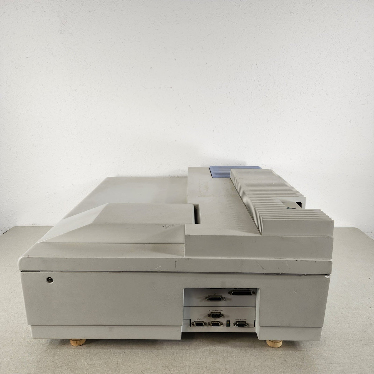 TESTED PerkinElmer Lambda 35 UV/VIS Double Beam Spectrophotometer w/ PC Software