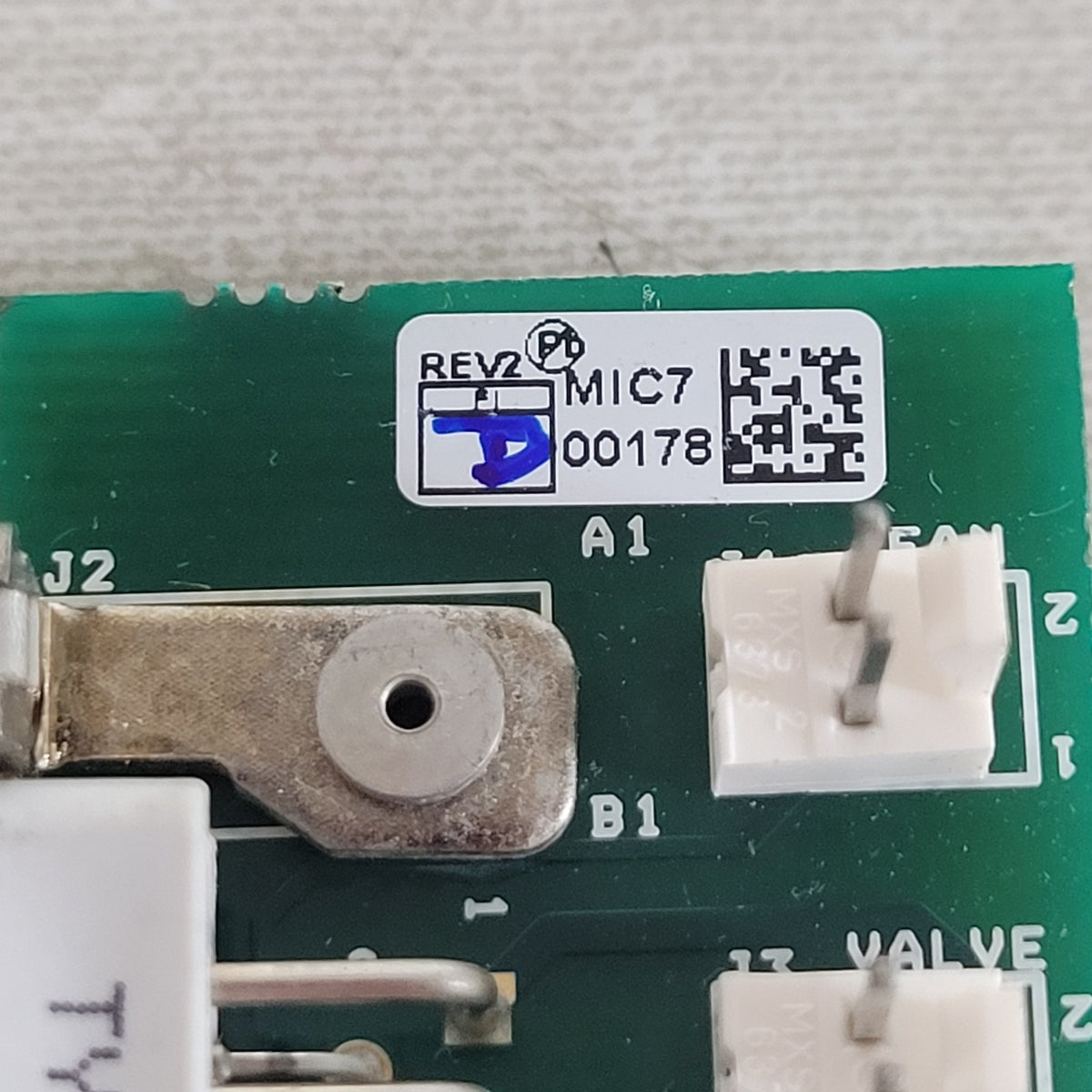 Microsaic P003238-2 P003237-2 Pfeiffer HiPace Turbo Pump DB15 Interface PCB