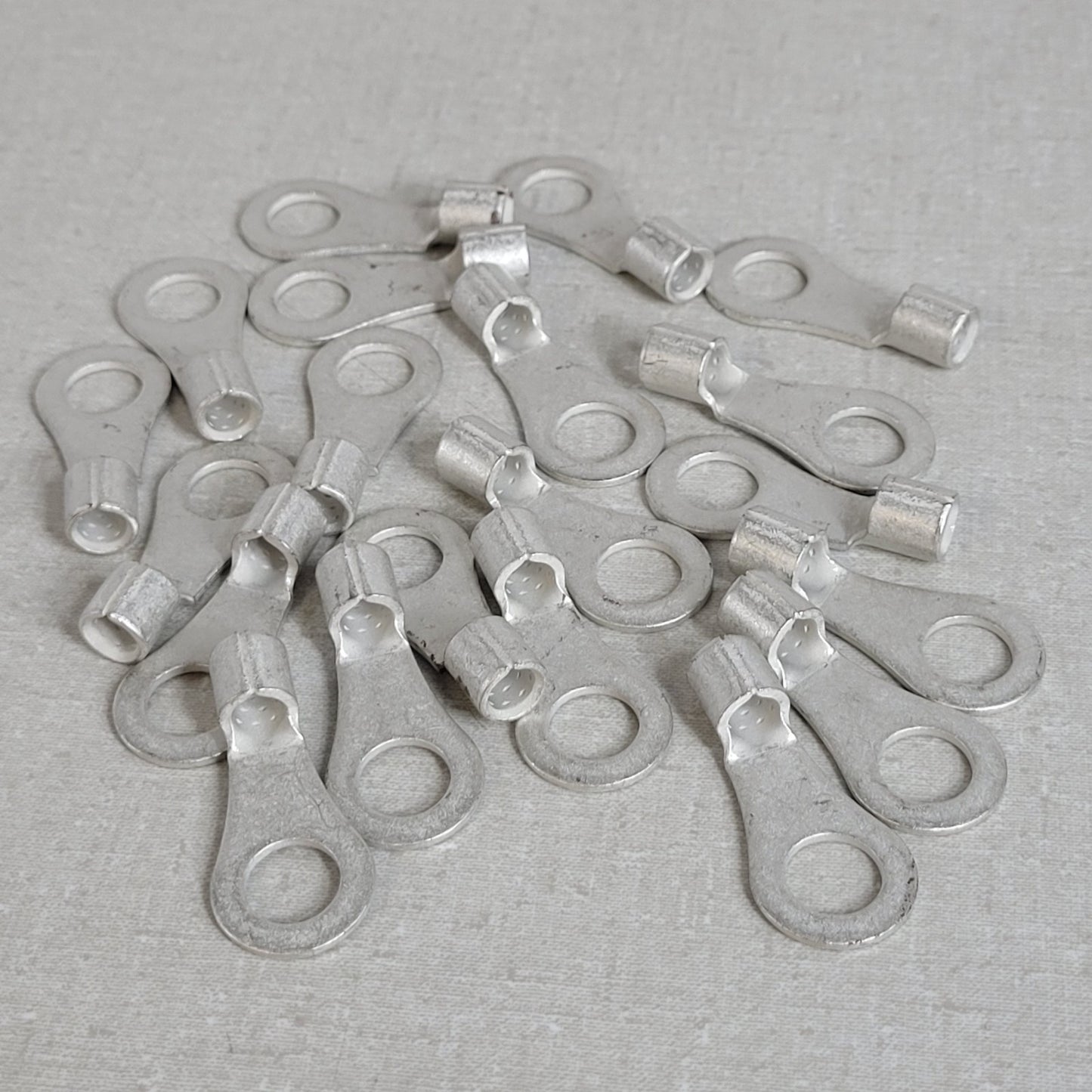 20x Molex 0191930281 VersaKrimp 4 AWG 1/2" Ring Tongue Terminals
