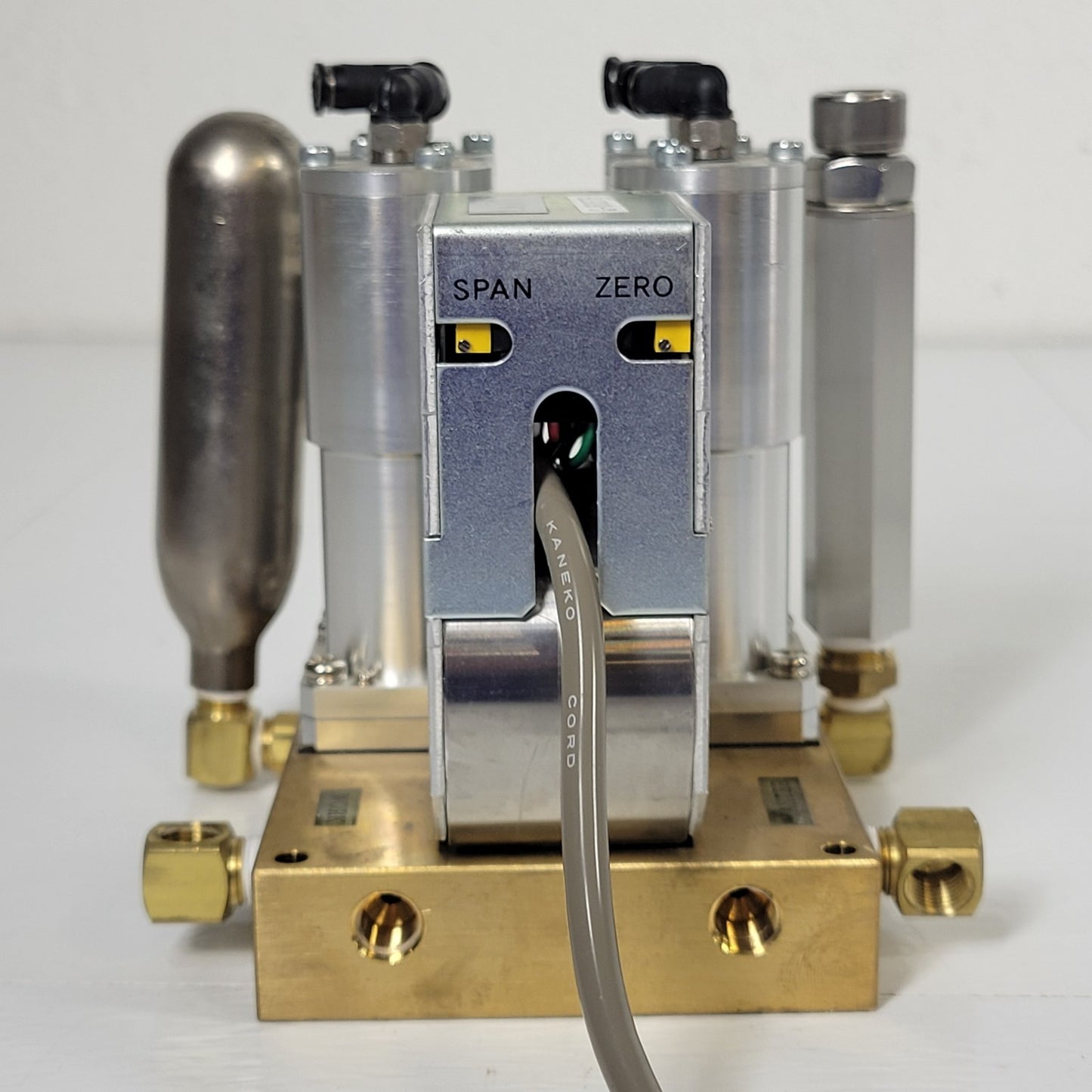 Fukuda MSZ-0910, 40NO-9510, MSZ Fluidics Control 2 kPa/5V, No Dial Gauges