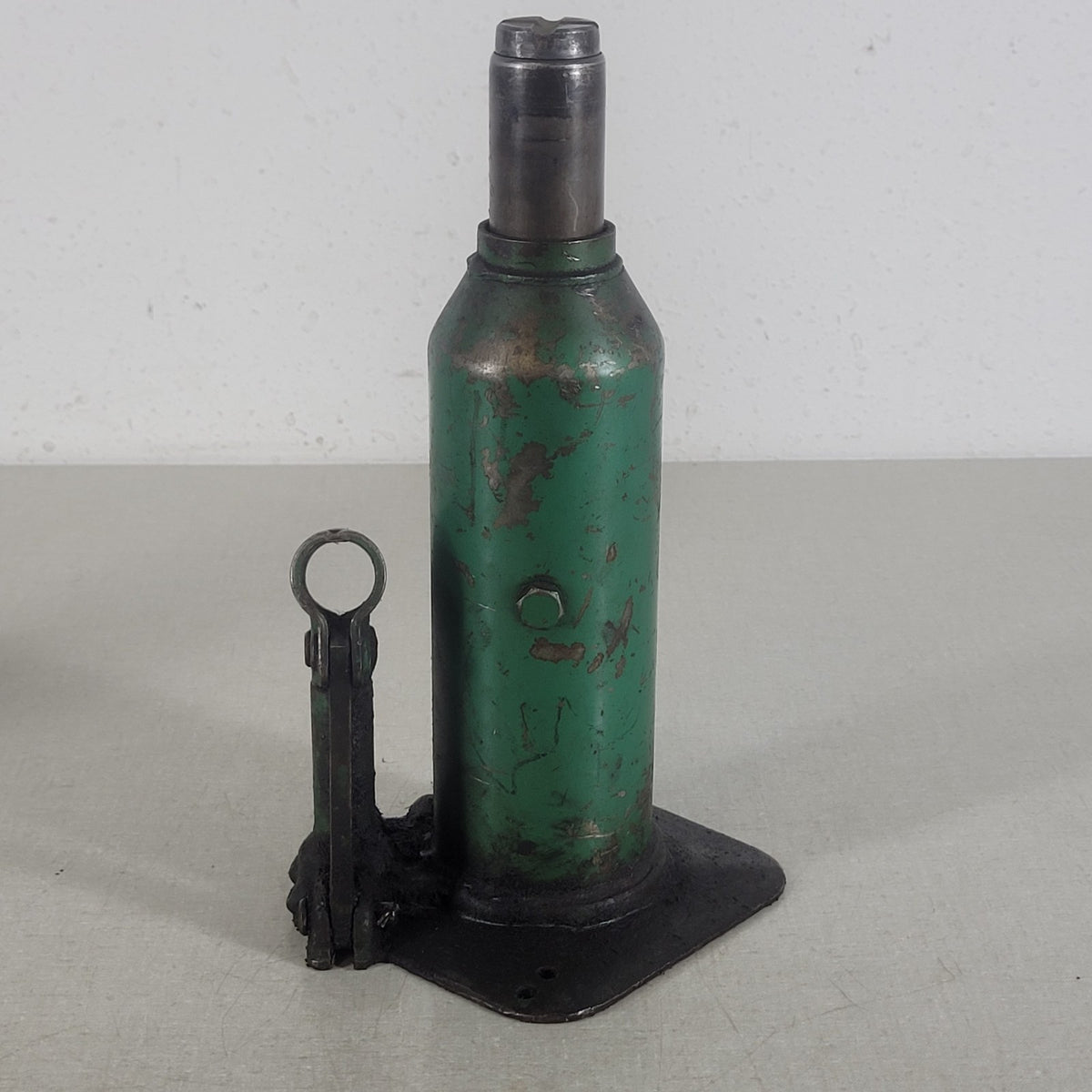 Vintage Five-Point WB-509W 5 Ton Hydraulic Bottle Jack Missing Release Valve