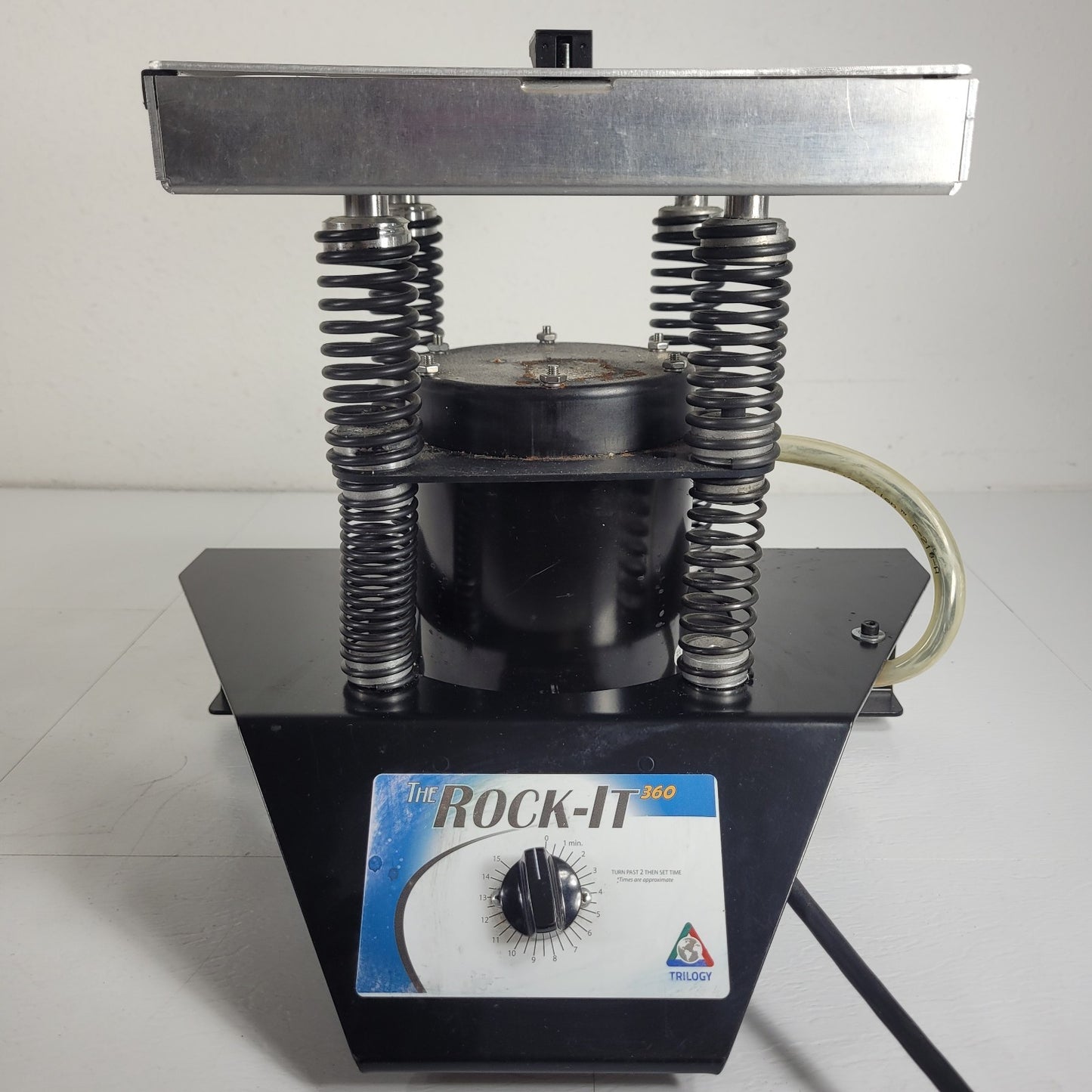 Trilogy Rock-It 360 Orbital Laboratory Sample Shaker Rapid Extraction Q8431
