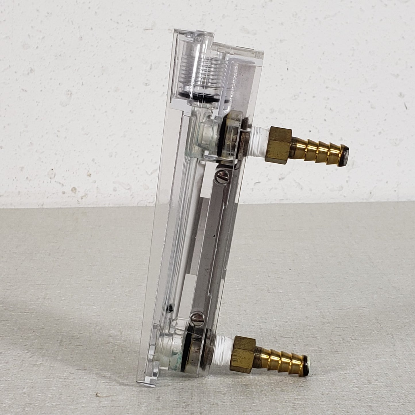 Dwyer RMA-11 Rate-Master 0-250cc/min Flowmeter w/ Bracket & 3/16" ID Barb Inlet