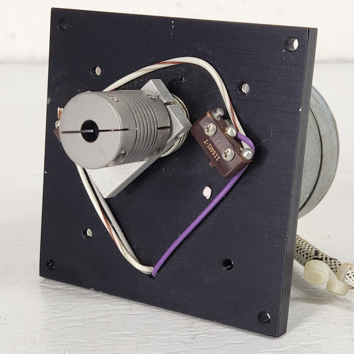 MeiVac 150-2 Vari-Q Drive Motor Servo Actuator Vacuum Throttle Valve