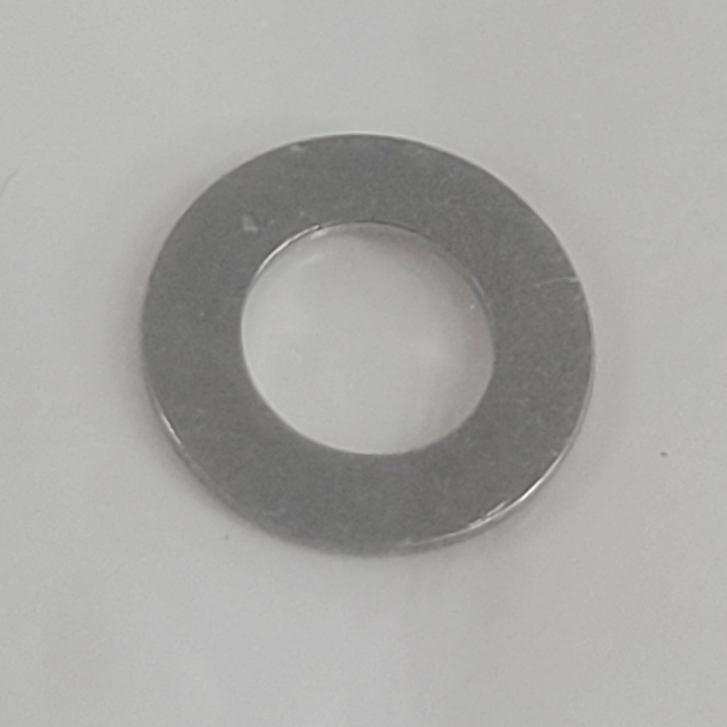WATERS WAT098548 SS Flat Washer .246x.135x.015 510 600 HPLC Inlet Manifold