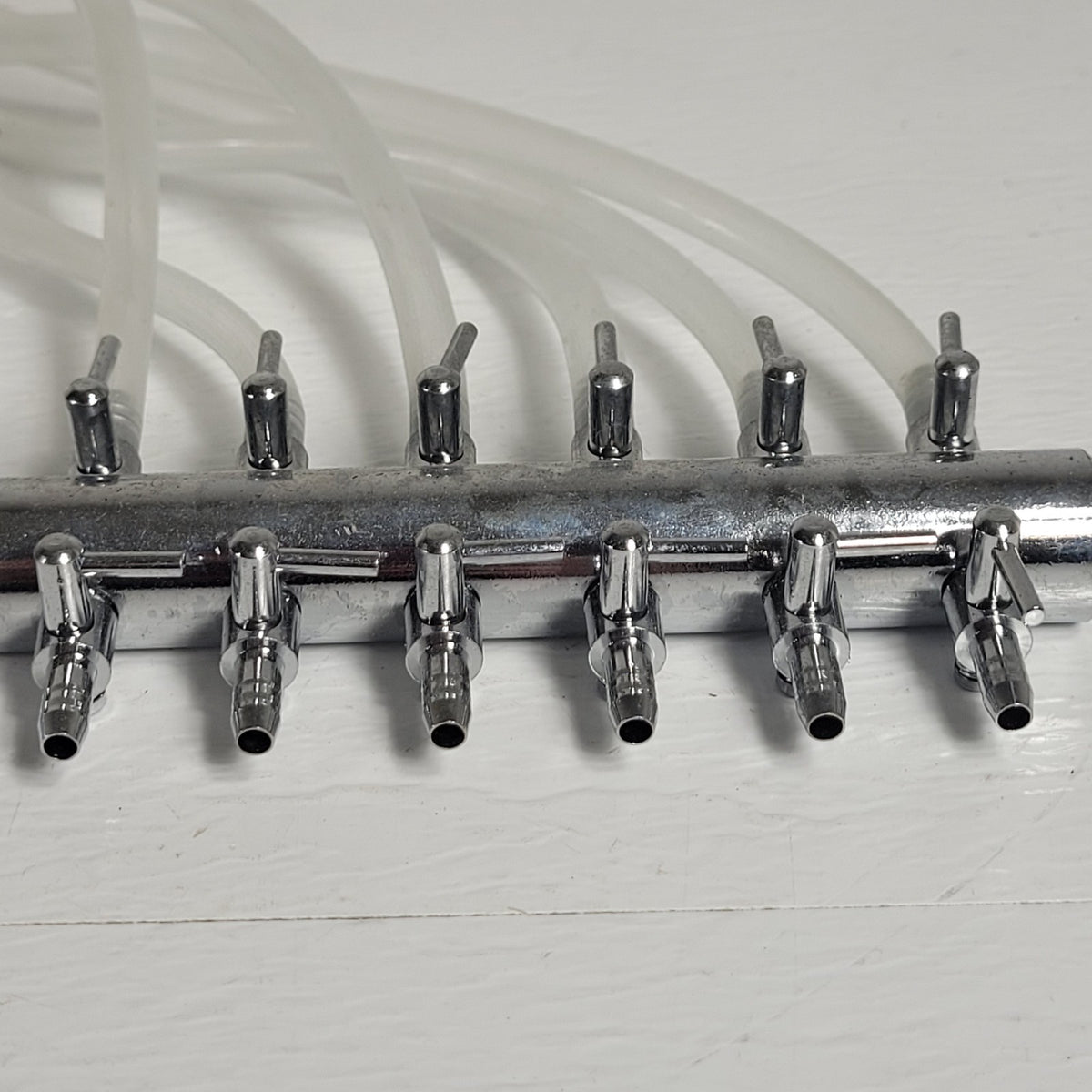 12-Port Air Gas Distribution Manifold w/ Control Valves Tubing Diffusers