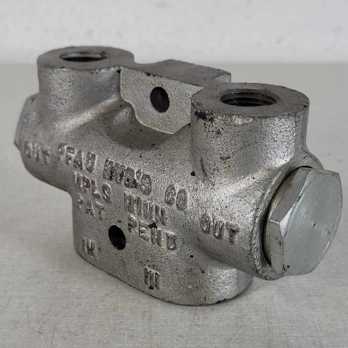 PFAU Hydraulics 401-A Dual Hydraulic Quick Coupler 4-Port Tractor Implement