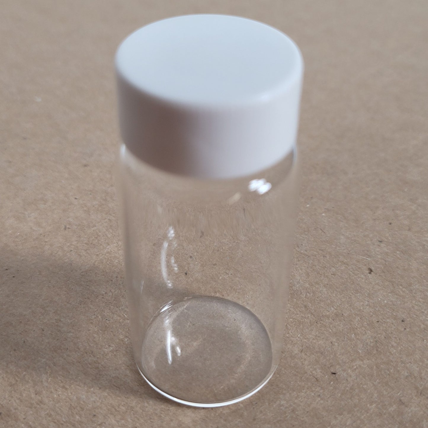 Lot of 99 KIMBLE 74500-20 20mL Glass Scintillation Vials 22-400 w/ Caps NEW