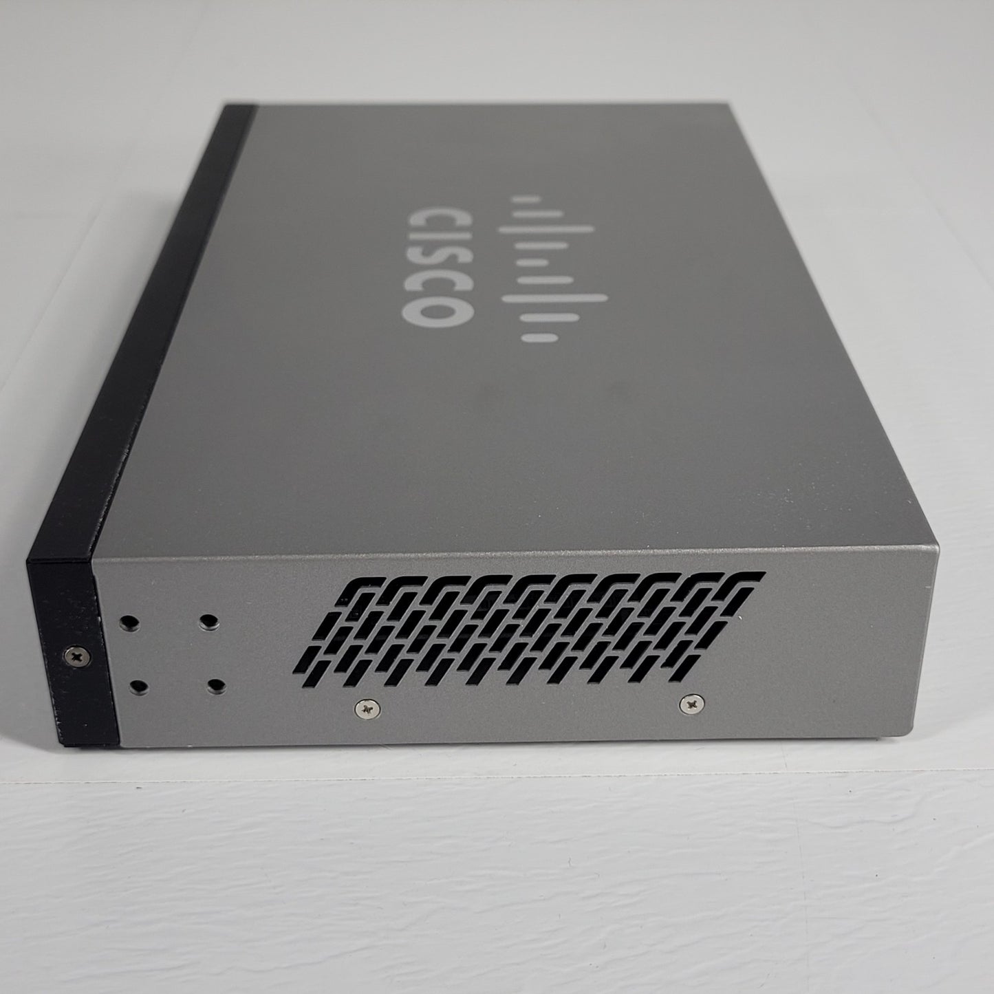 Cisco SG300-10 SRW2008-K9 V02 10-Port Gigabit Managed Ethernet Switch Adapter