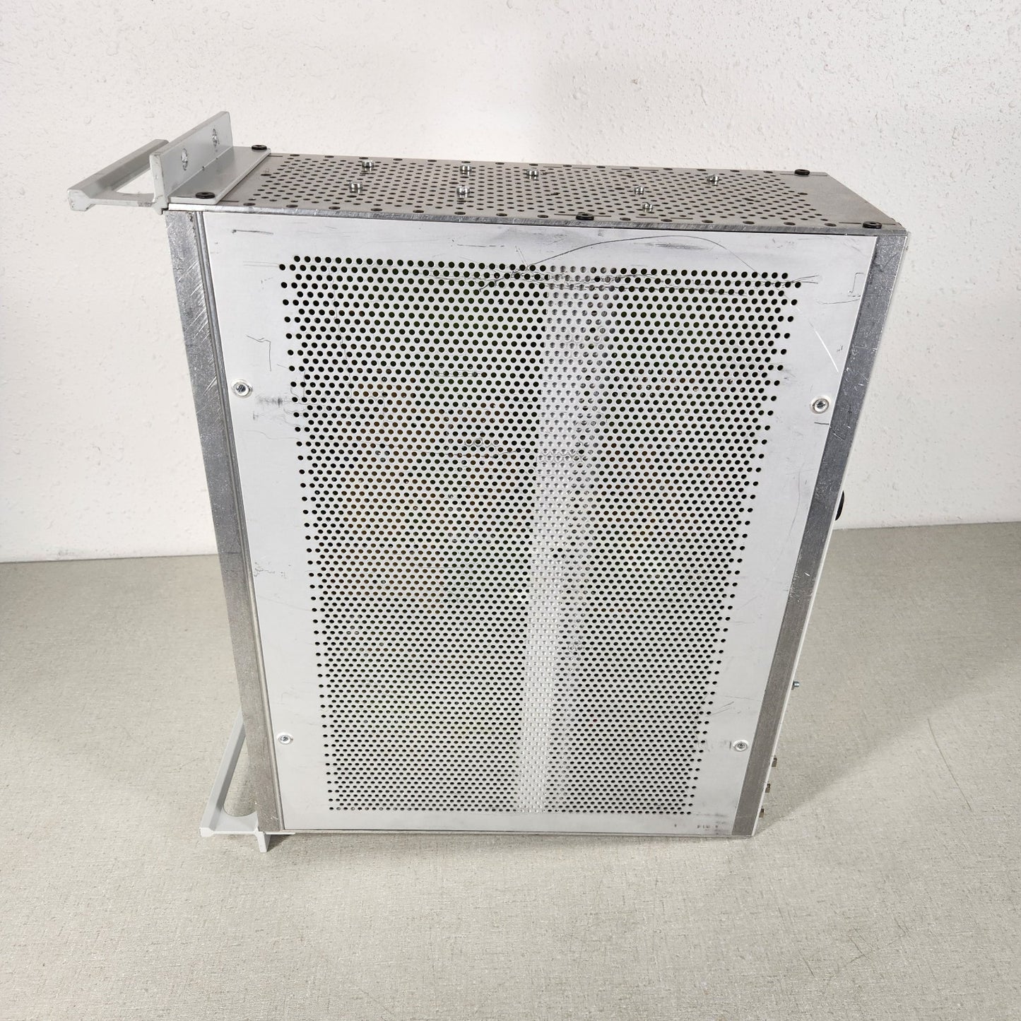 Pfeiffer TCP-600 Turbo Pump Controller PM C01 320 3U Power Supply Powers On