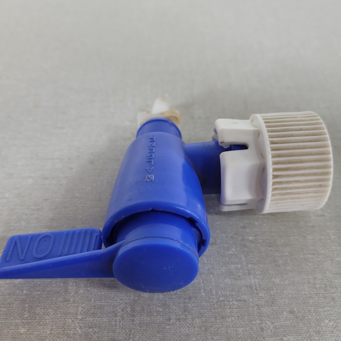 Thermo Scientific Nalgene 6422-0010 Quick-Action PP Spigot 1-1/8in Carboy Valve