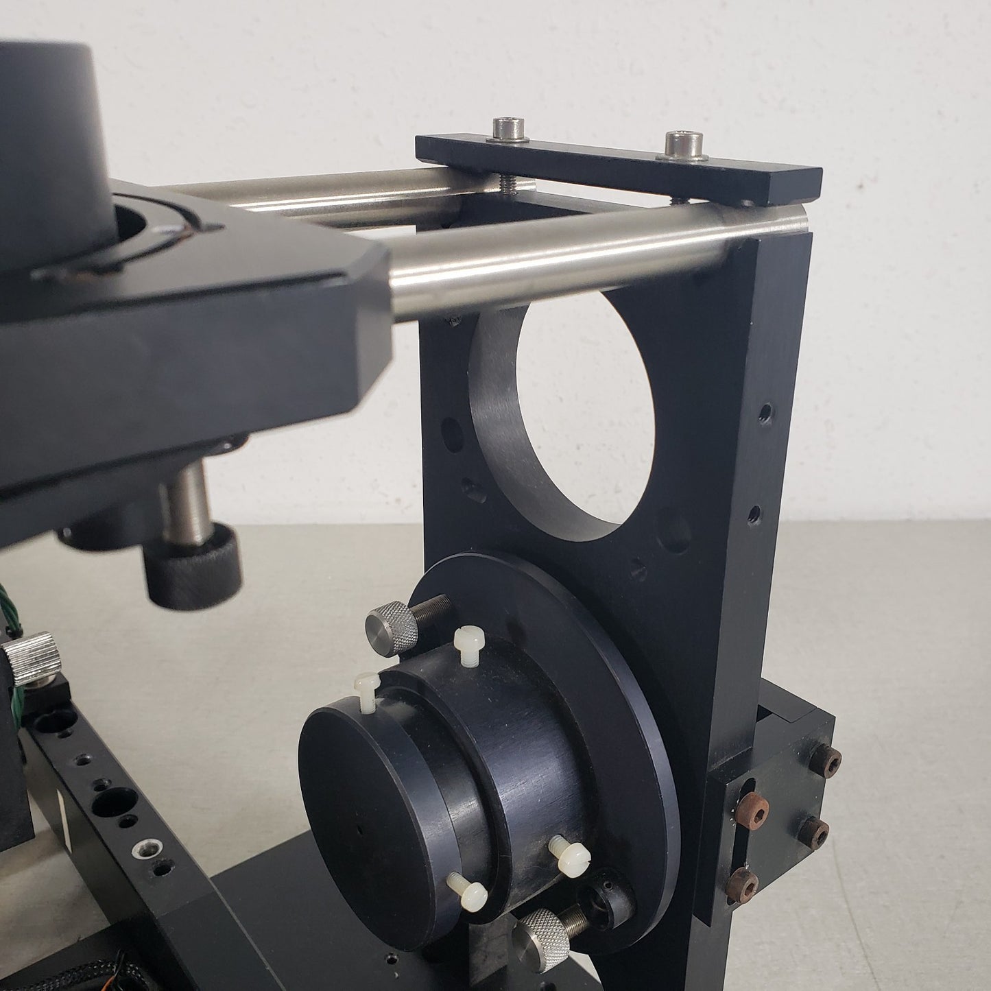 Custom 5 Way Optical Assembly Optical Adjustable Lens Mount Laboratory Equipment
