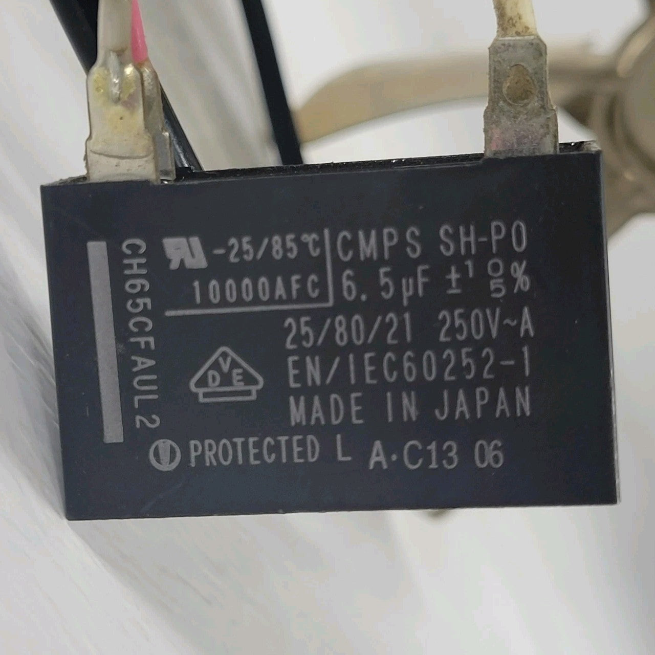 Oriental Motor Co 4IK25A-AW2-E4 Dual Induction Motor From a Shimadzu GC-2014