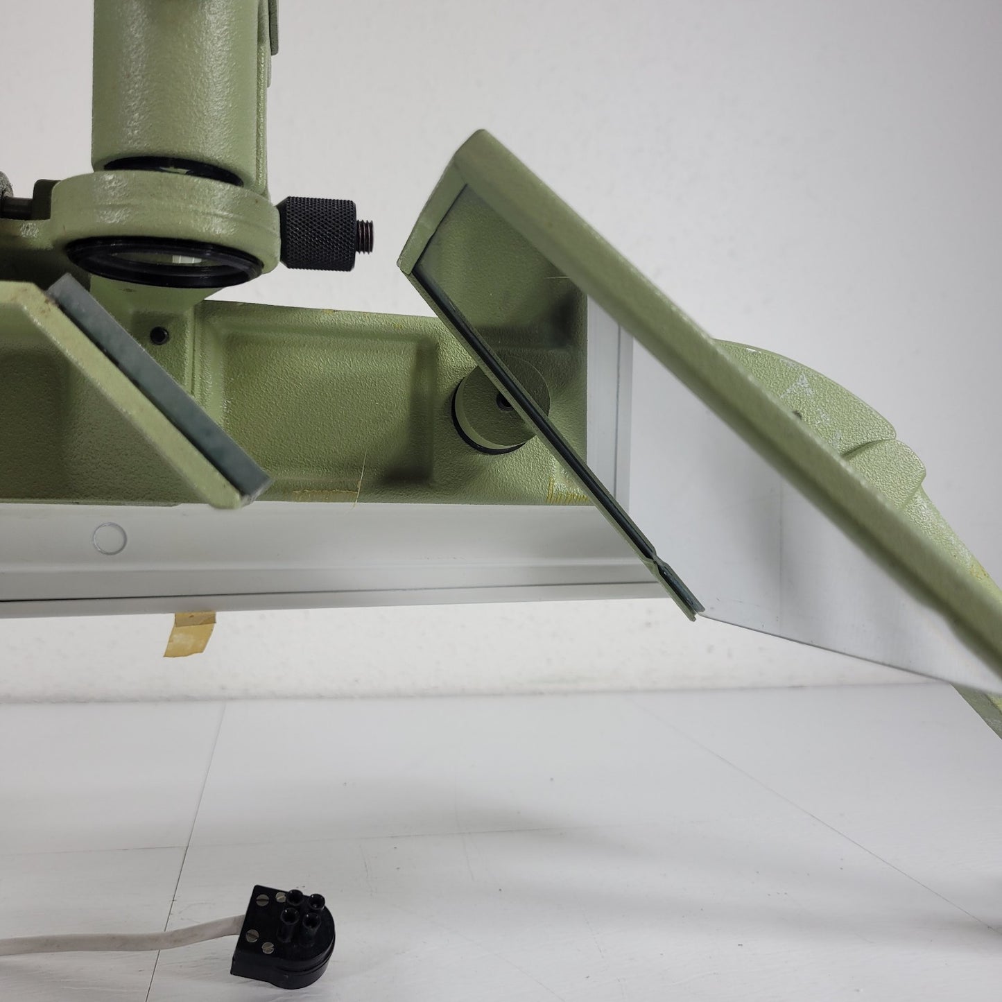Cartographic Engineering 4X Scanning Mirror Stereoscope Aerial Viewer w/ Case