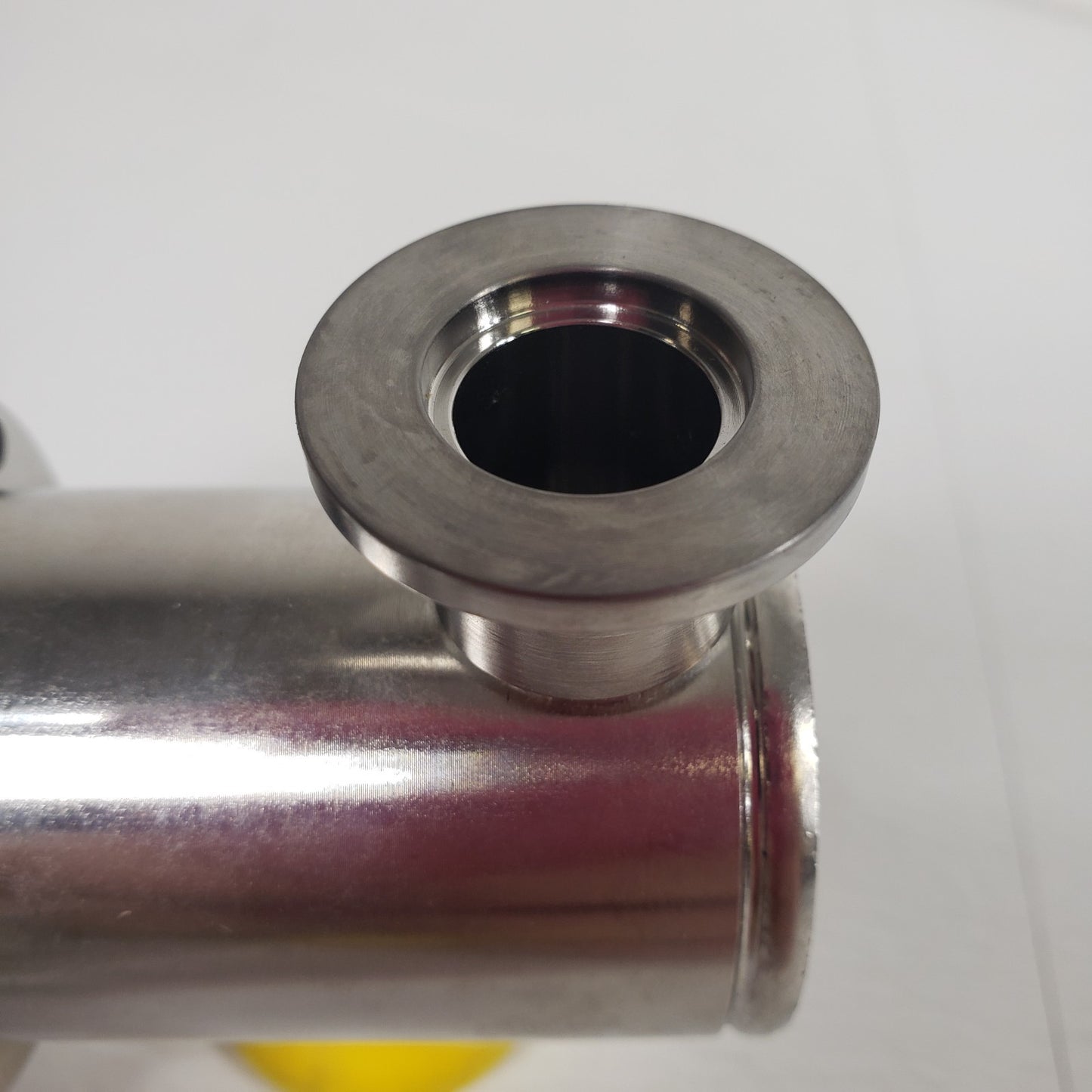 MDC KIV-075-P High Vacuum Inline Pneumatic Valve 2x KF16 NW16 QF16 320-72