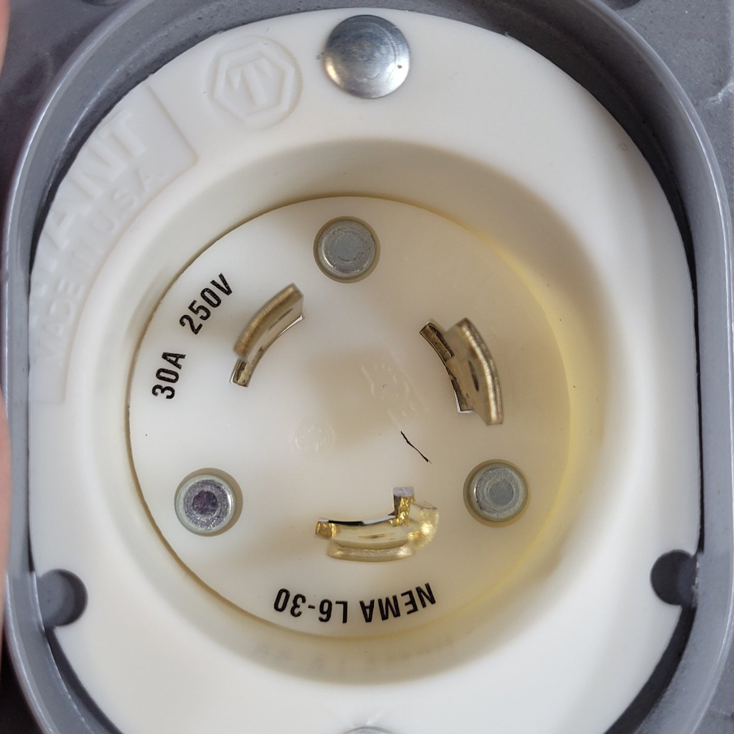17388AAA 30A 230V Industrial Compressor Electrical Outlet Box FD FS Mount Gray
