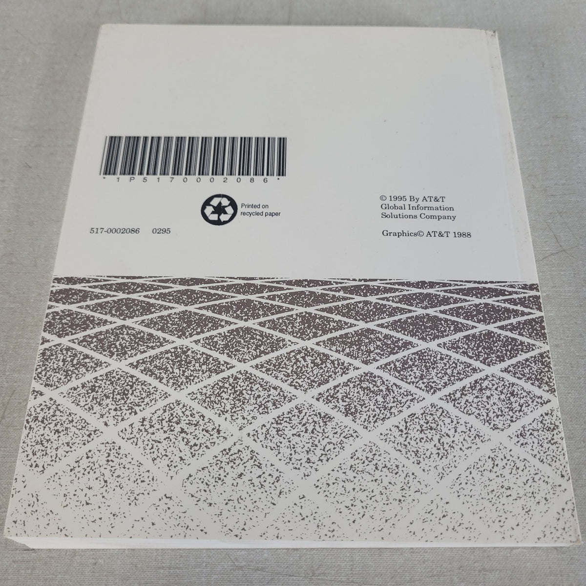 AT&T 517-0002086 User Reference Manual Book 1995 Global Information Solutions