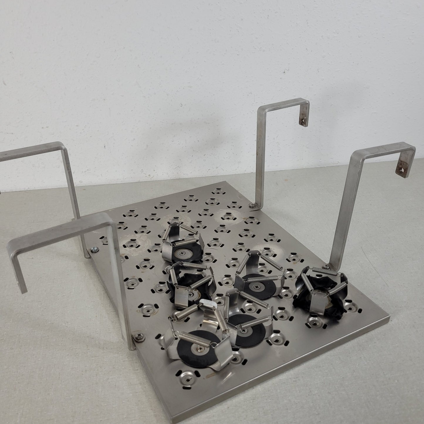 New Brunswick C76 Laboratory Shaker Platform Tray w/ 6 Flask Holder Clamps