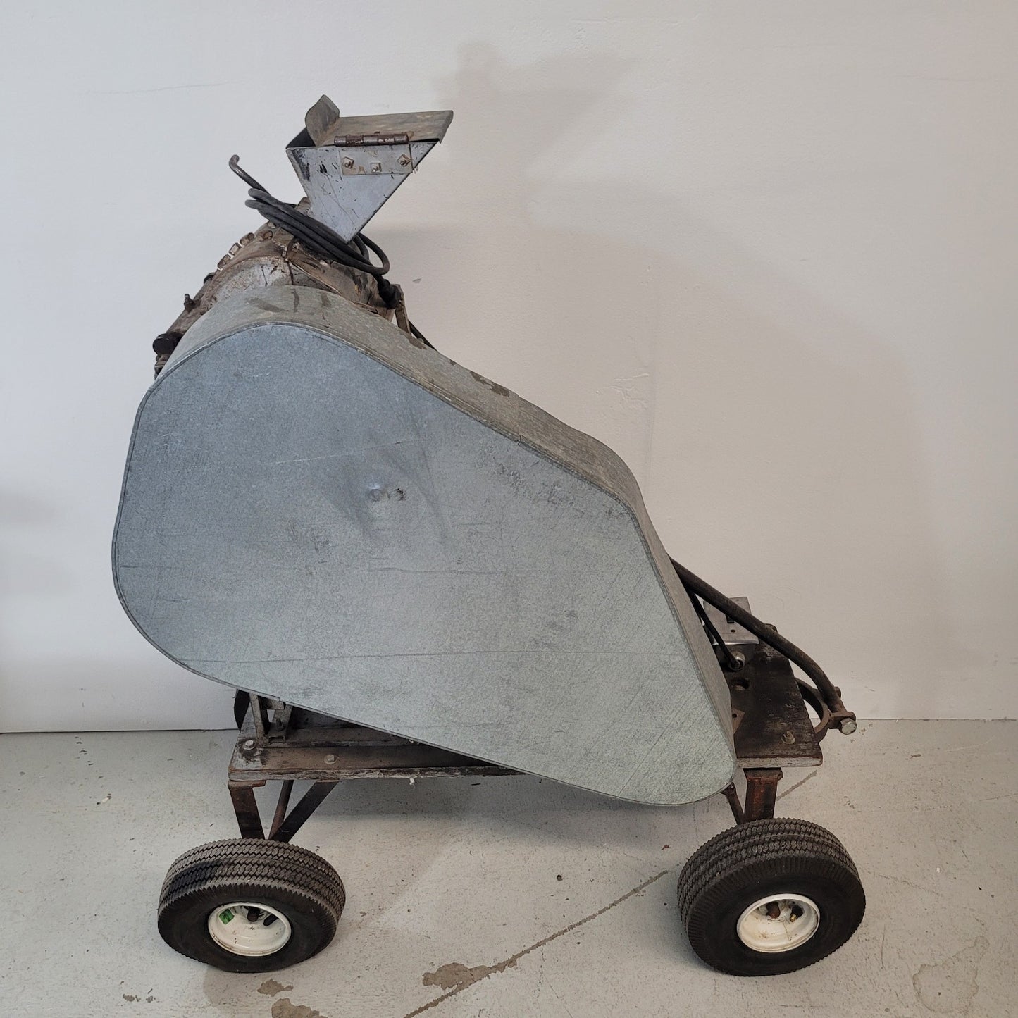 TESTED Vintage Portable Lab Plot Sample Seed Grain Thresher Cleaner Cart