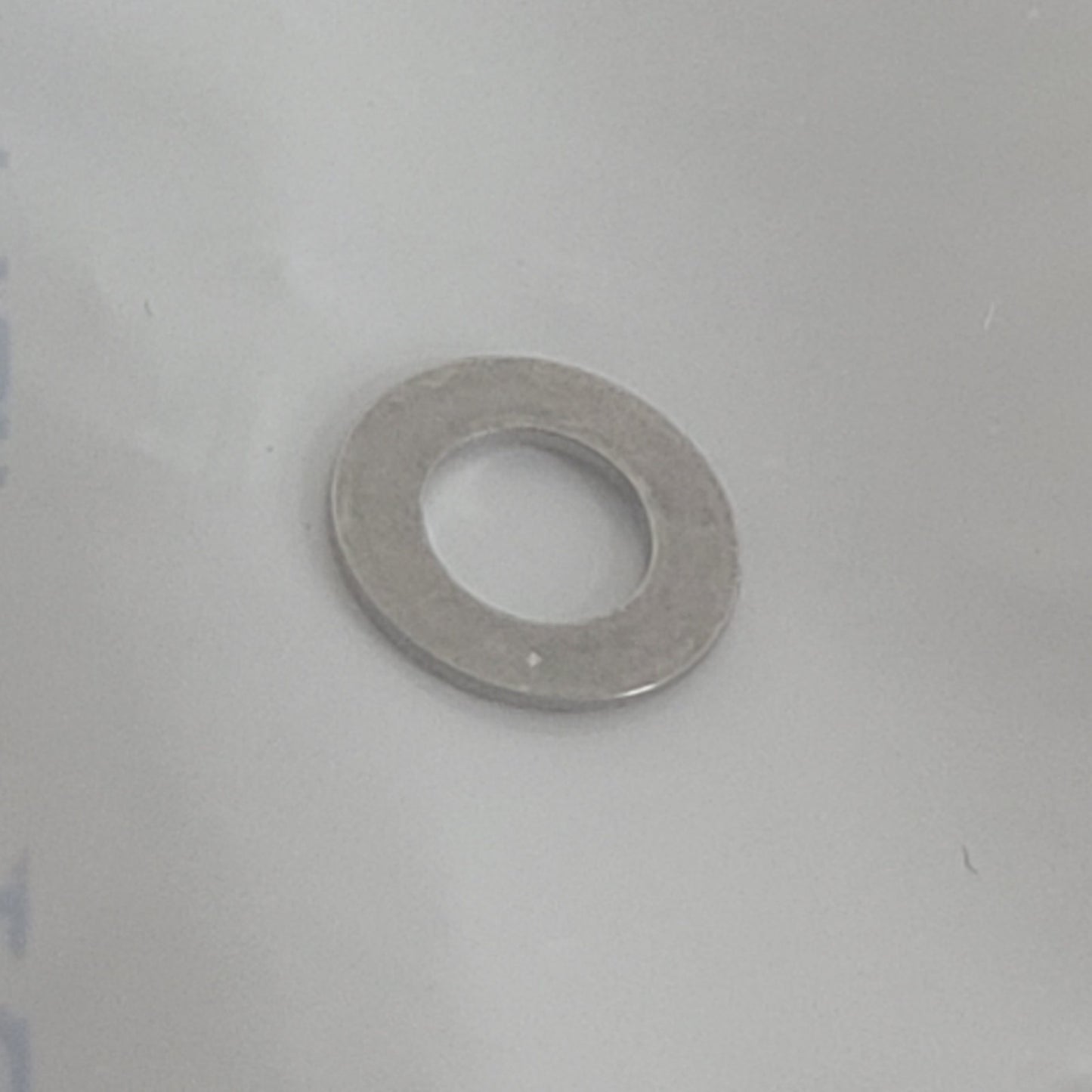Waters WAT098548 Stainless Flat Washer for 510 600 HPLC Pump Inlet Manifold
